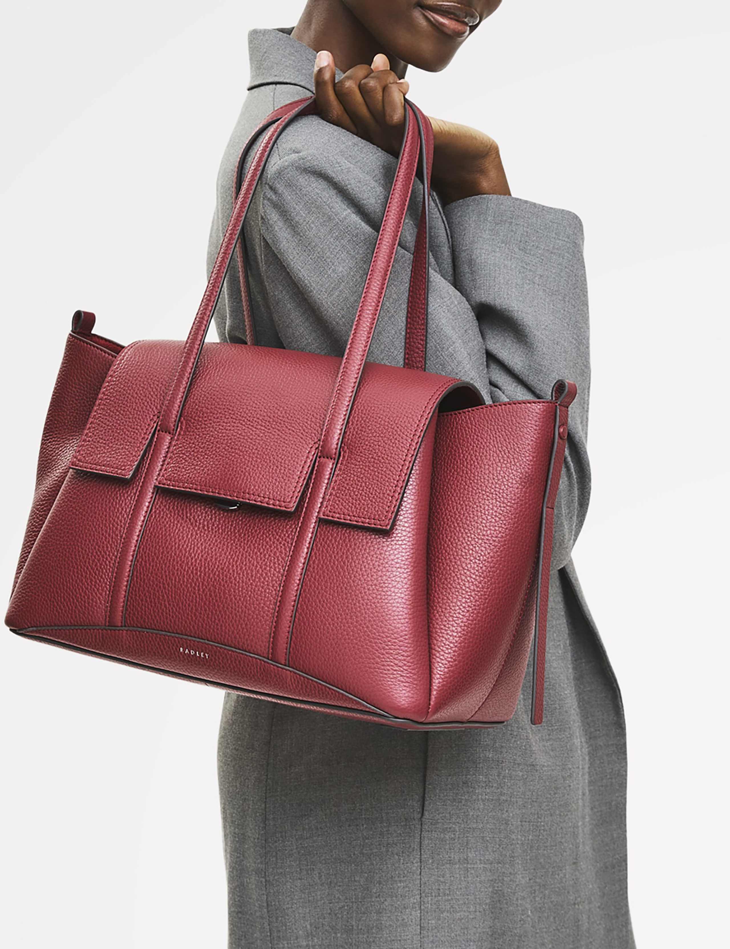 Leather Chancery Flapover Shoulder Bag 4 of 6
