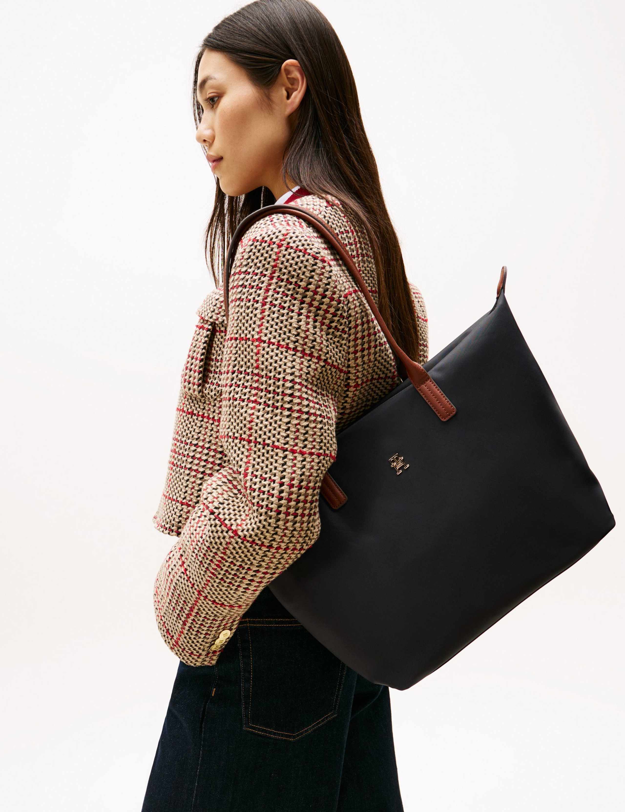 Popette Nylon Tote Bag 2 of 5