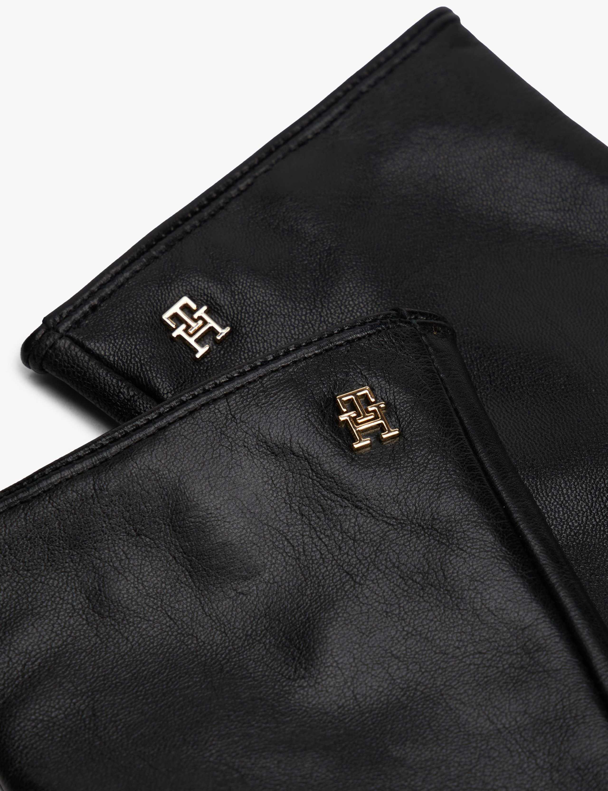 Elevated Chic Leather Gloves 2 of 3