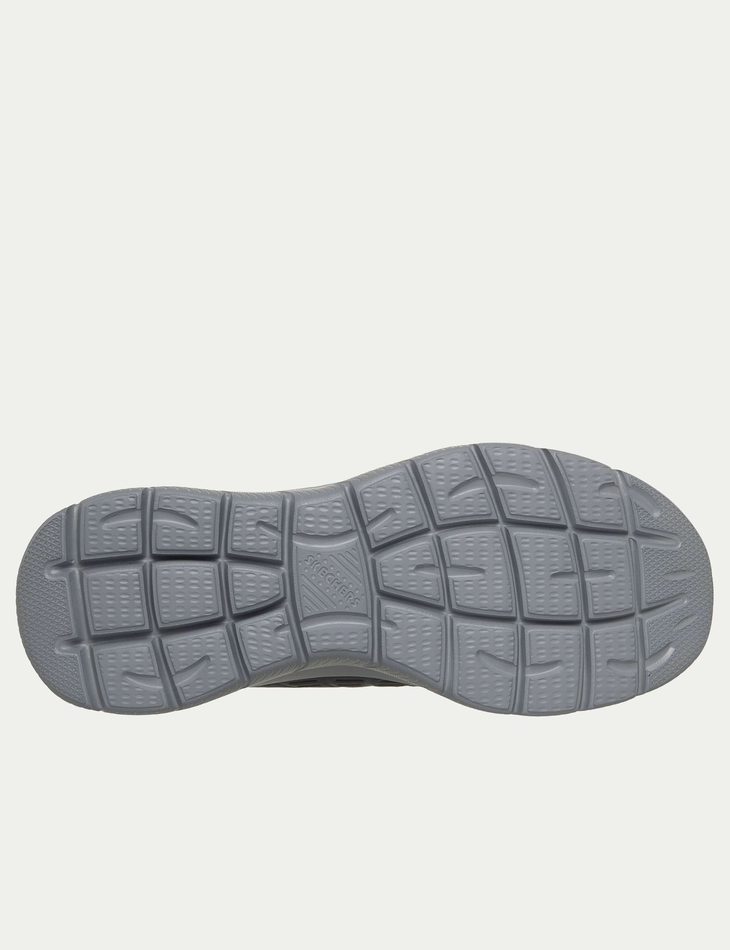 Arch Fit Summits Ledge Trainers 4 of 5