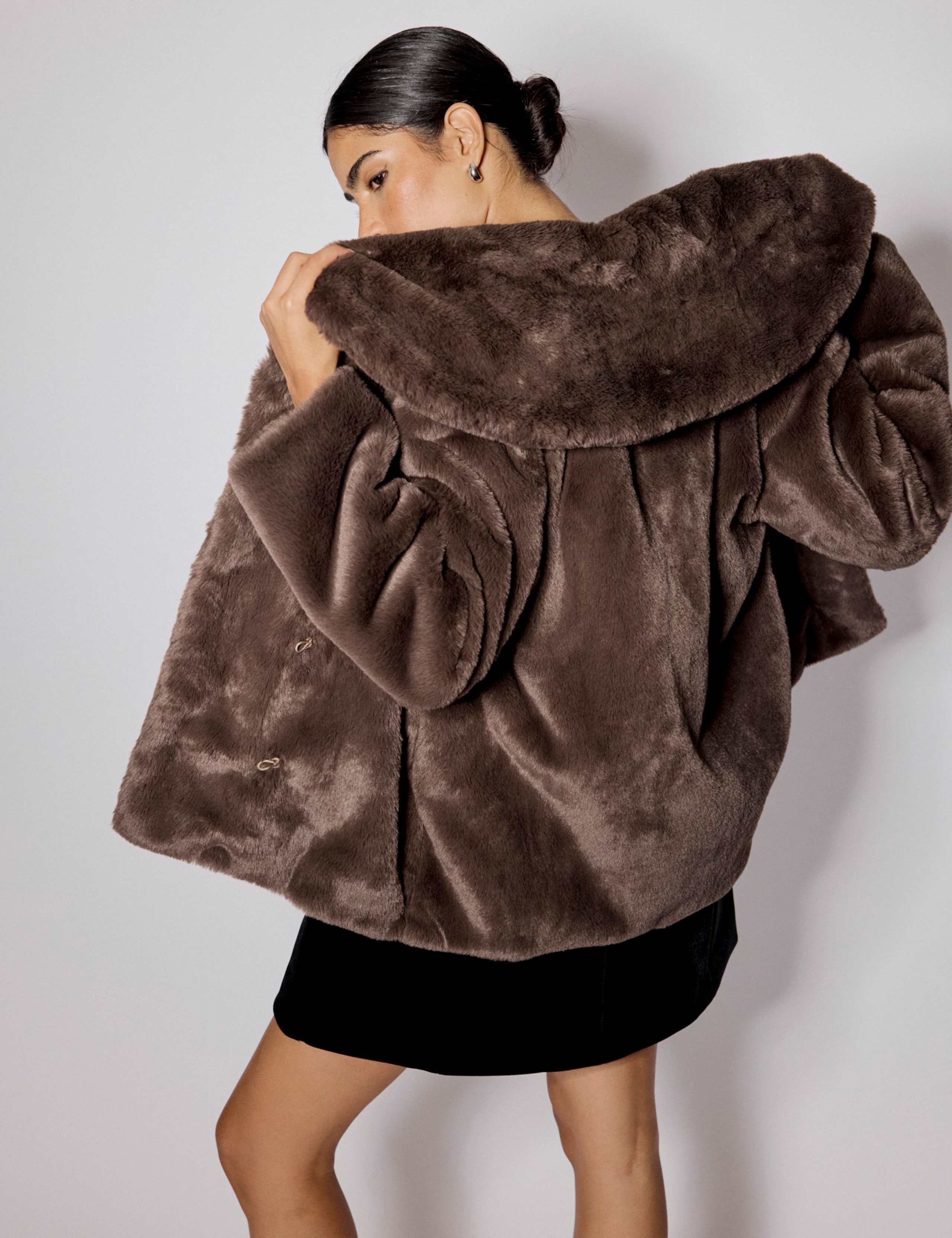 Faux Fur Collared Jacket 2 of 5