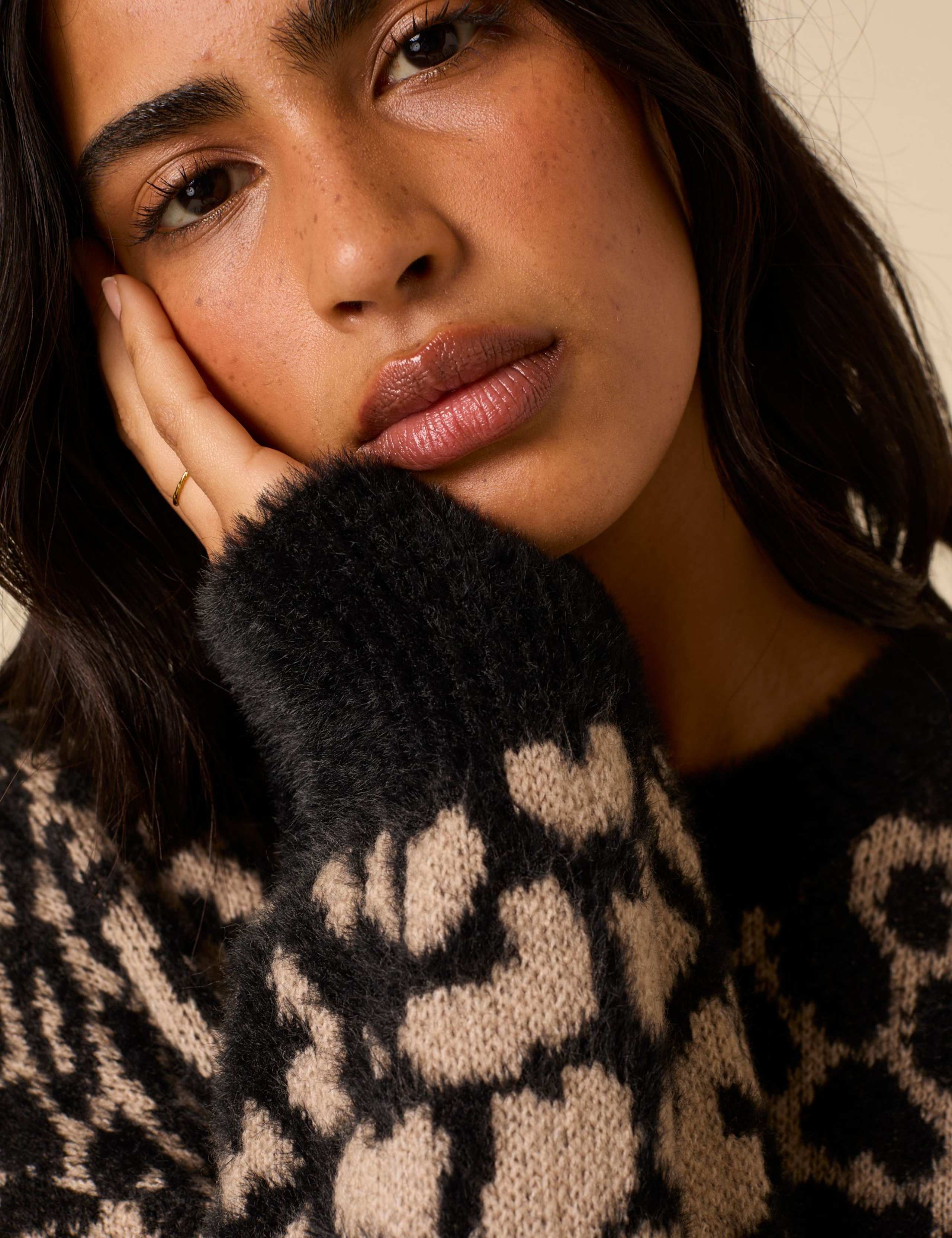 Leopard Jacquard Oversized Jumper 2 of 5