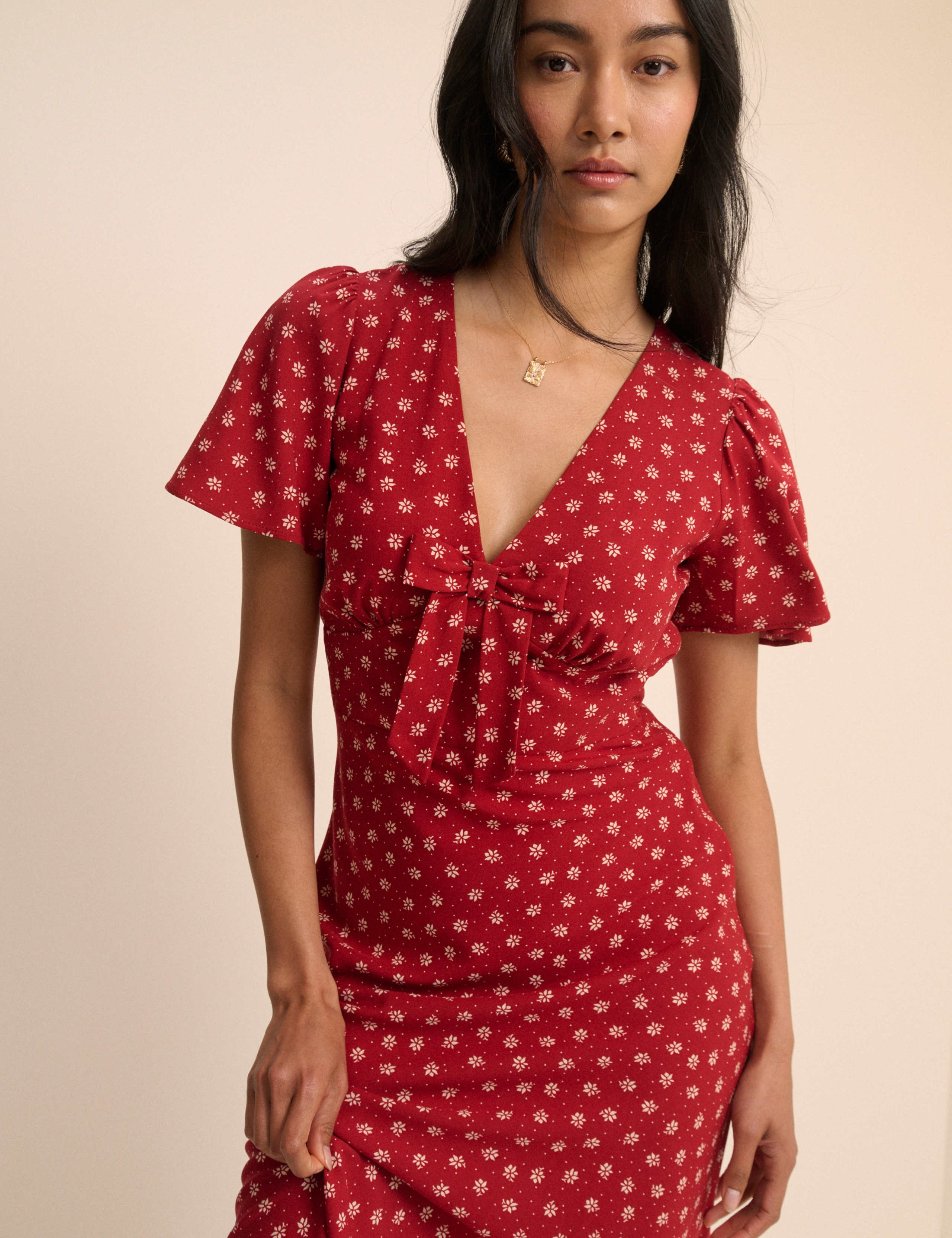 Floral V-Neck Bow Detail Midi Tea Dress 5 of 5