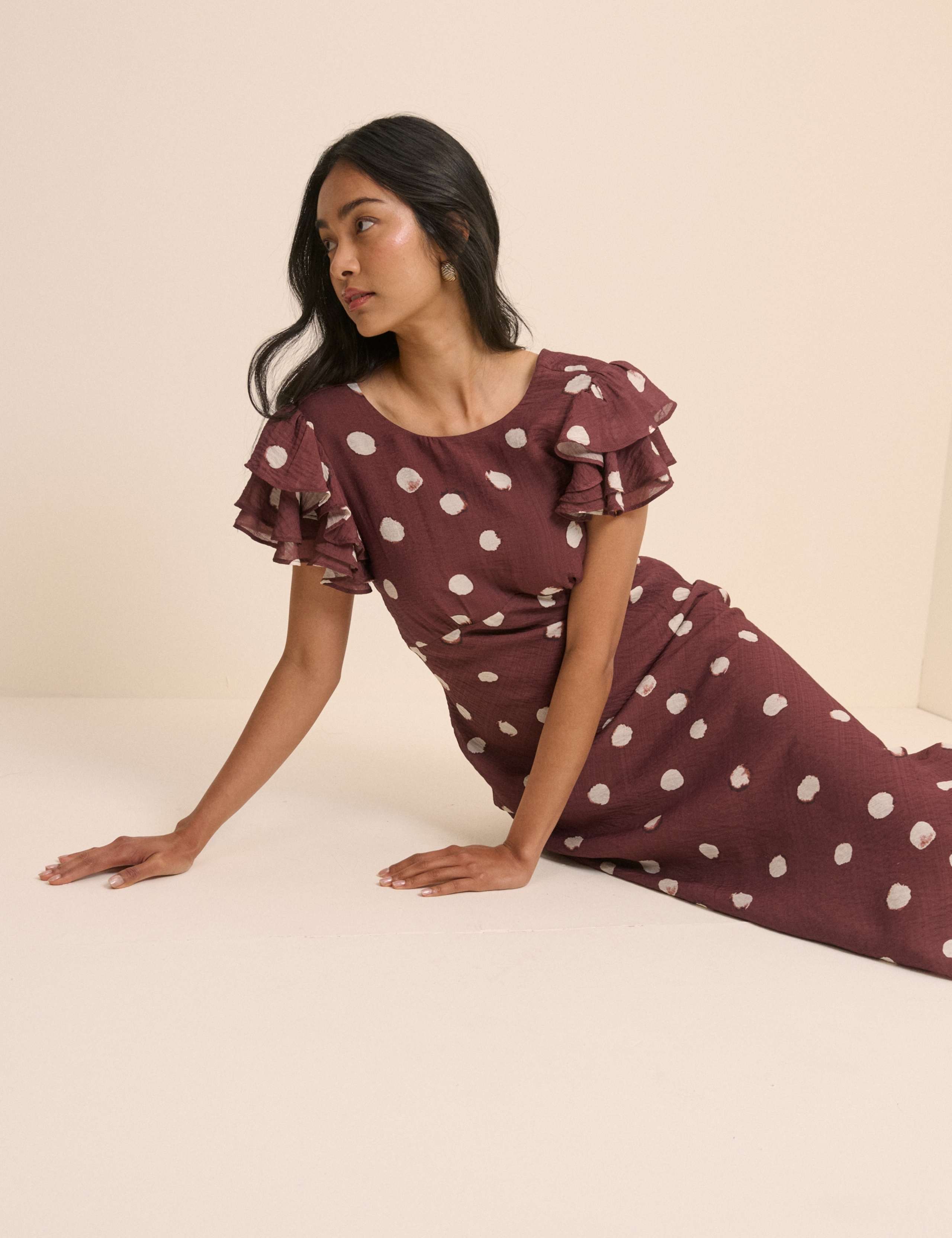 Polka Dot Round Neck Midaxi Tea Dress 5 of 5
