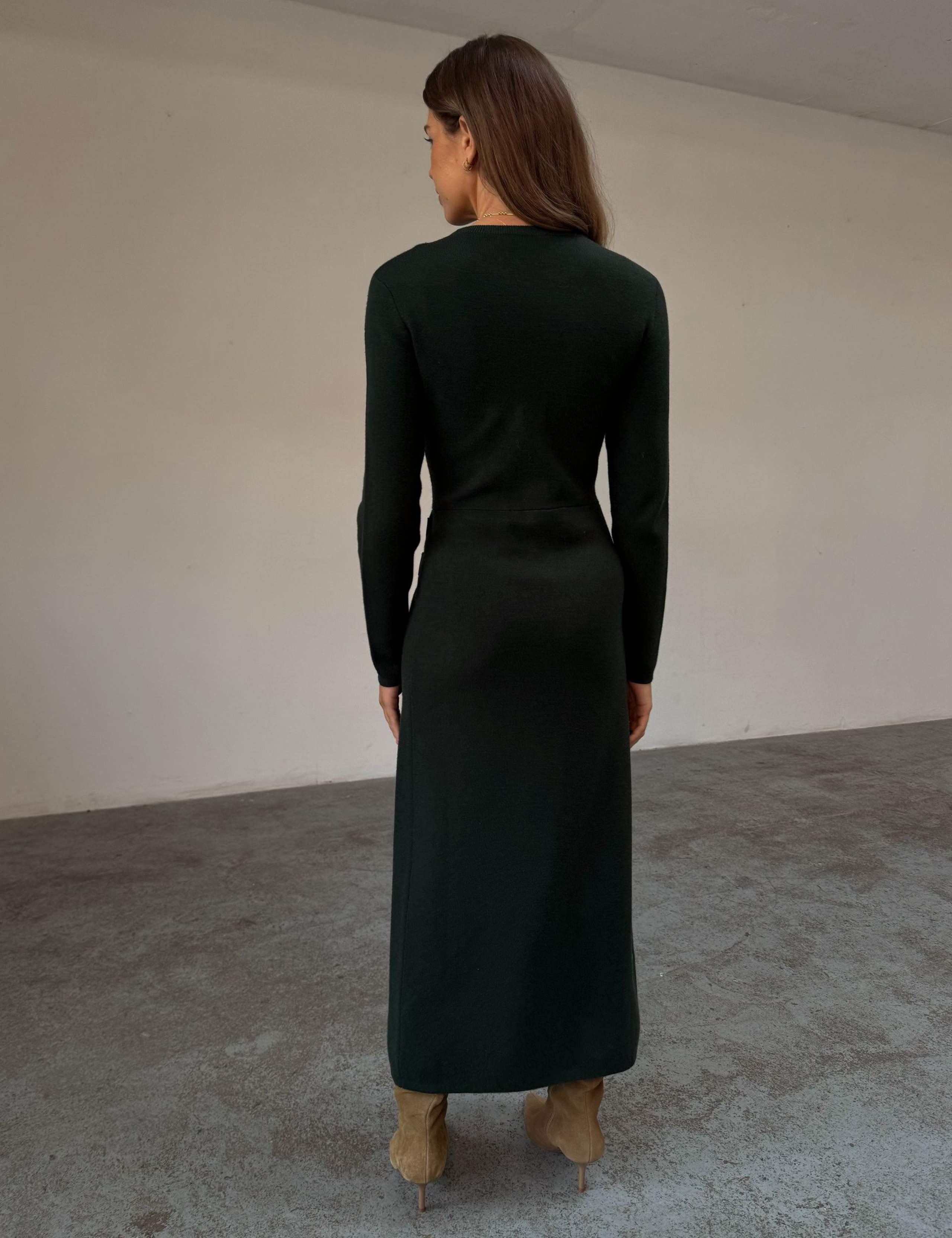 Round Neck Stud Detail Maxi Waisted Dress 3 of 3