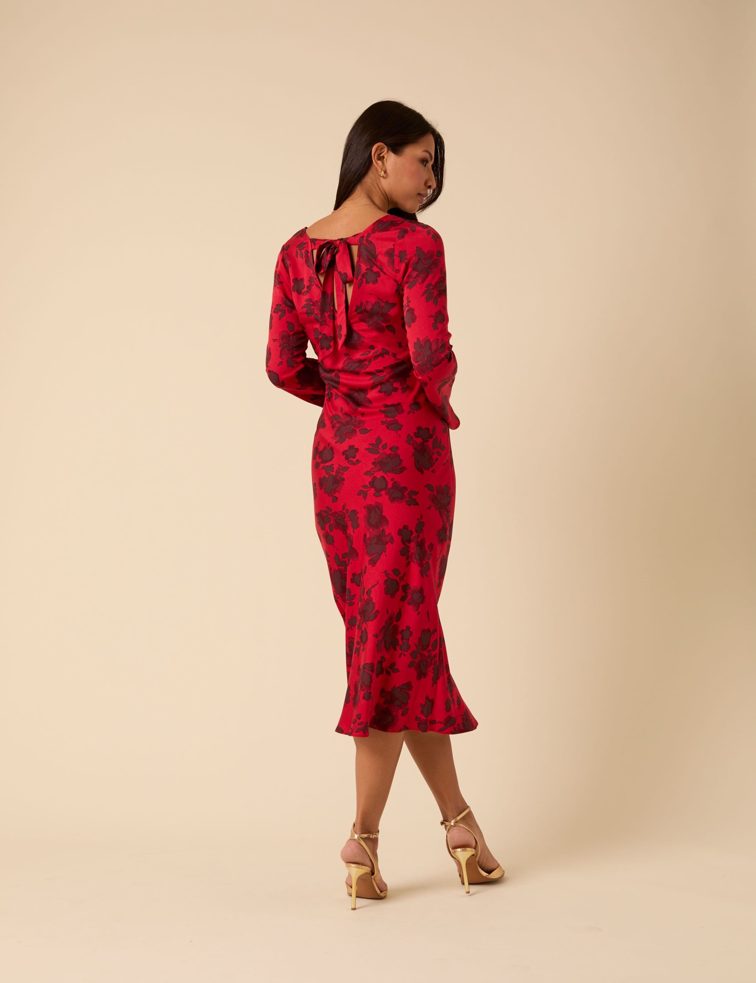 Floral V-Neck Midi Tea Dress 3 of 5
