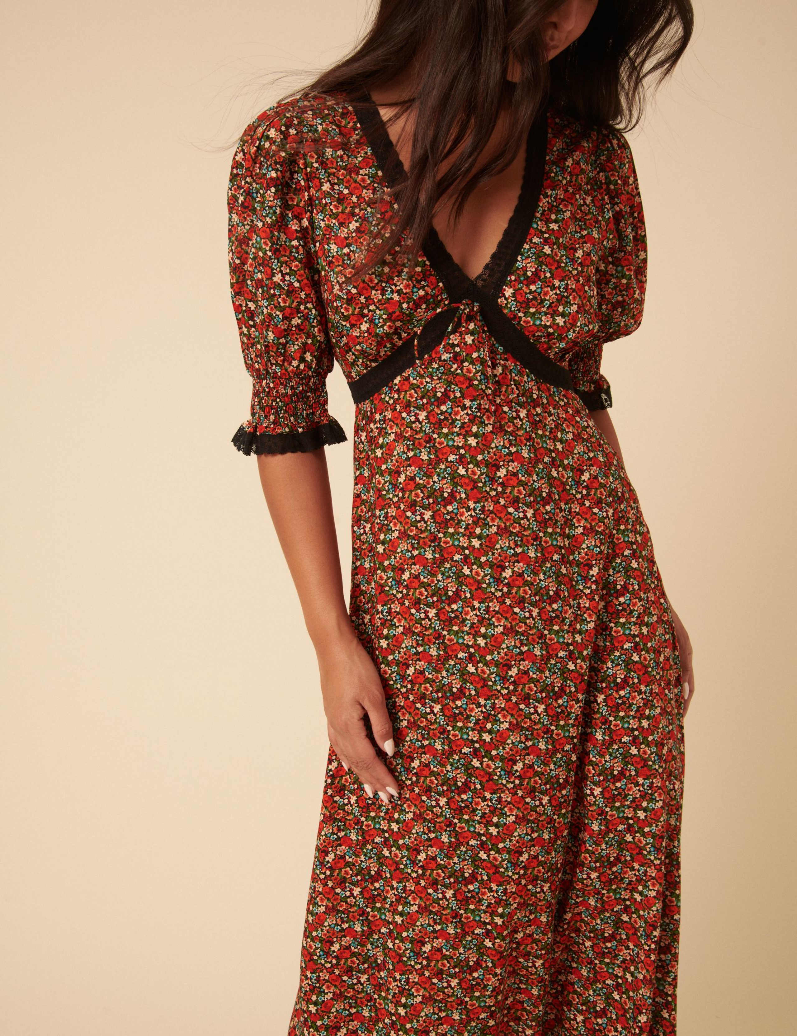 Ditsy Floral Print Lace Midi Dress 4 of 5