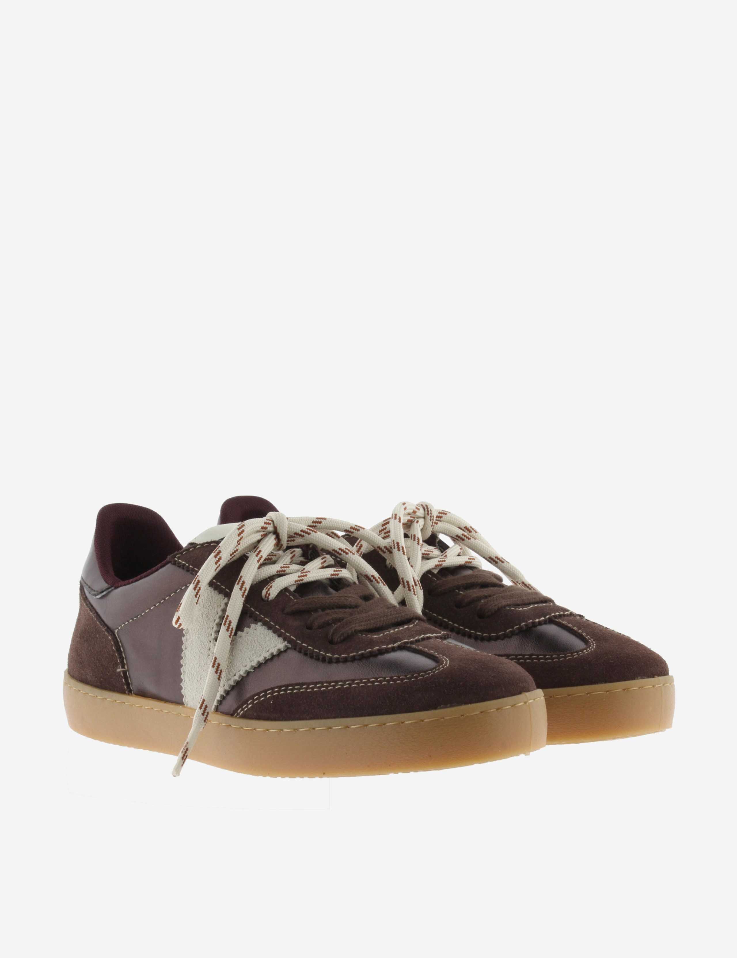 Berlin Suede Trainers 4 of 5