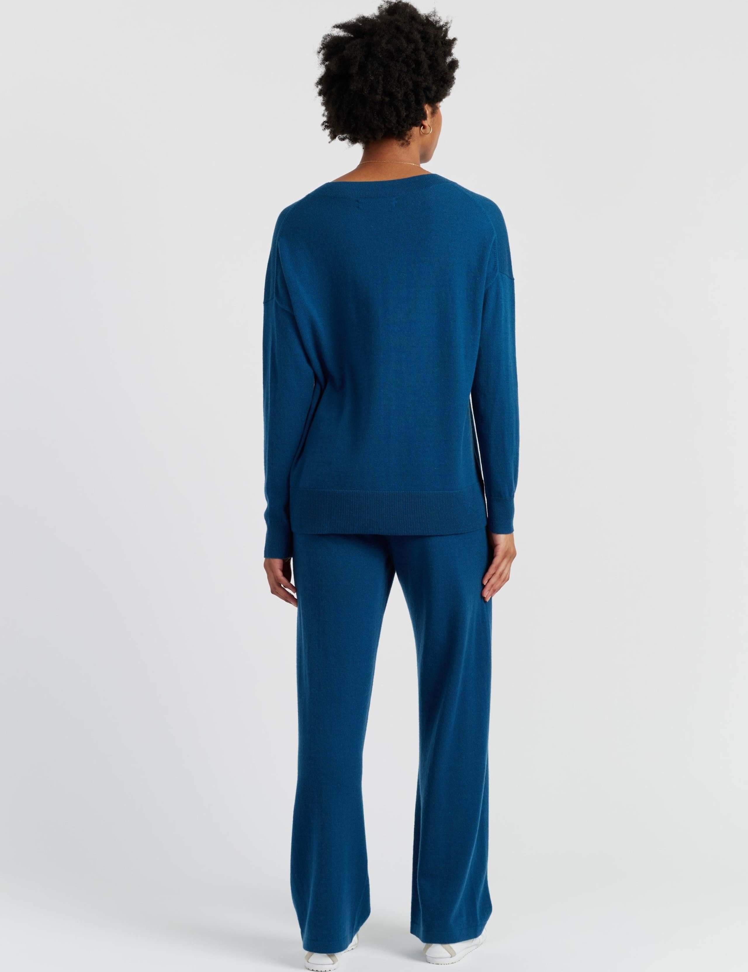 Wol Rich Round Neck Seam Detail Jumper 3 of 4