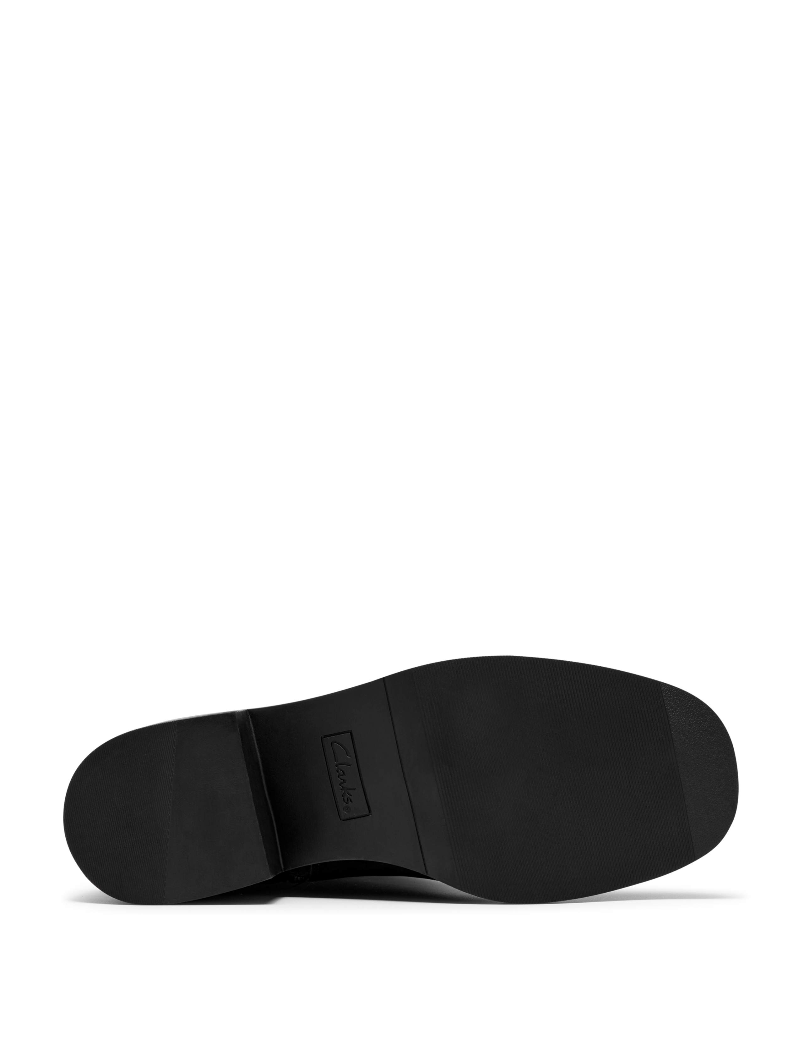Digby Ranch Black Nubuck 5 of 6