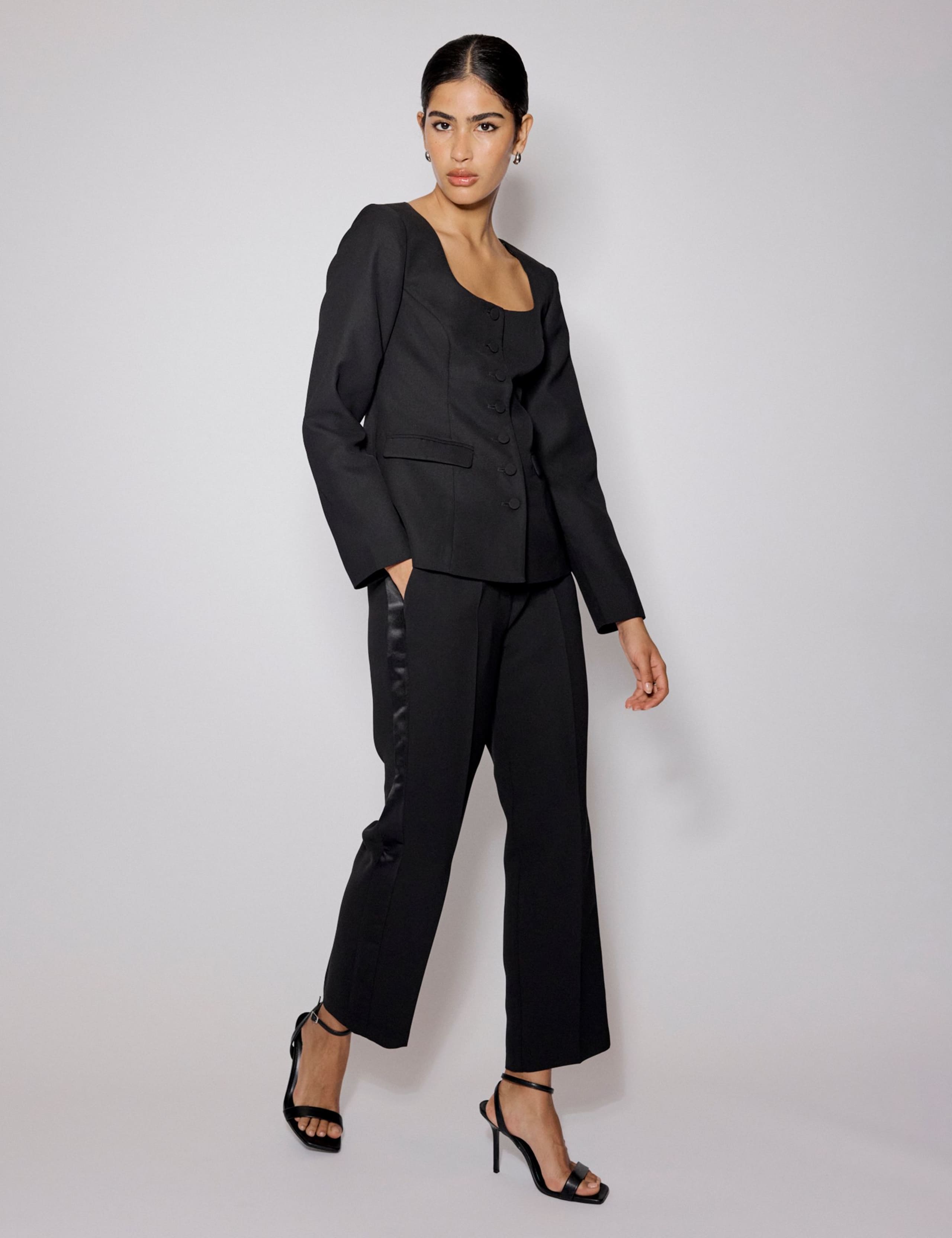 Tailored Square Neck Blazer 3 of 5