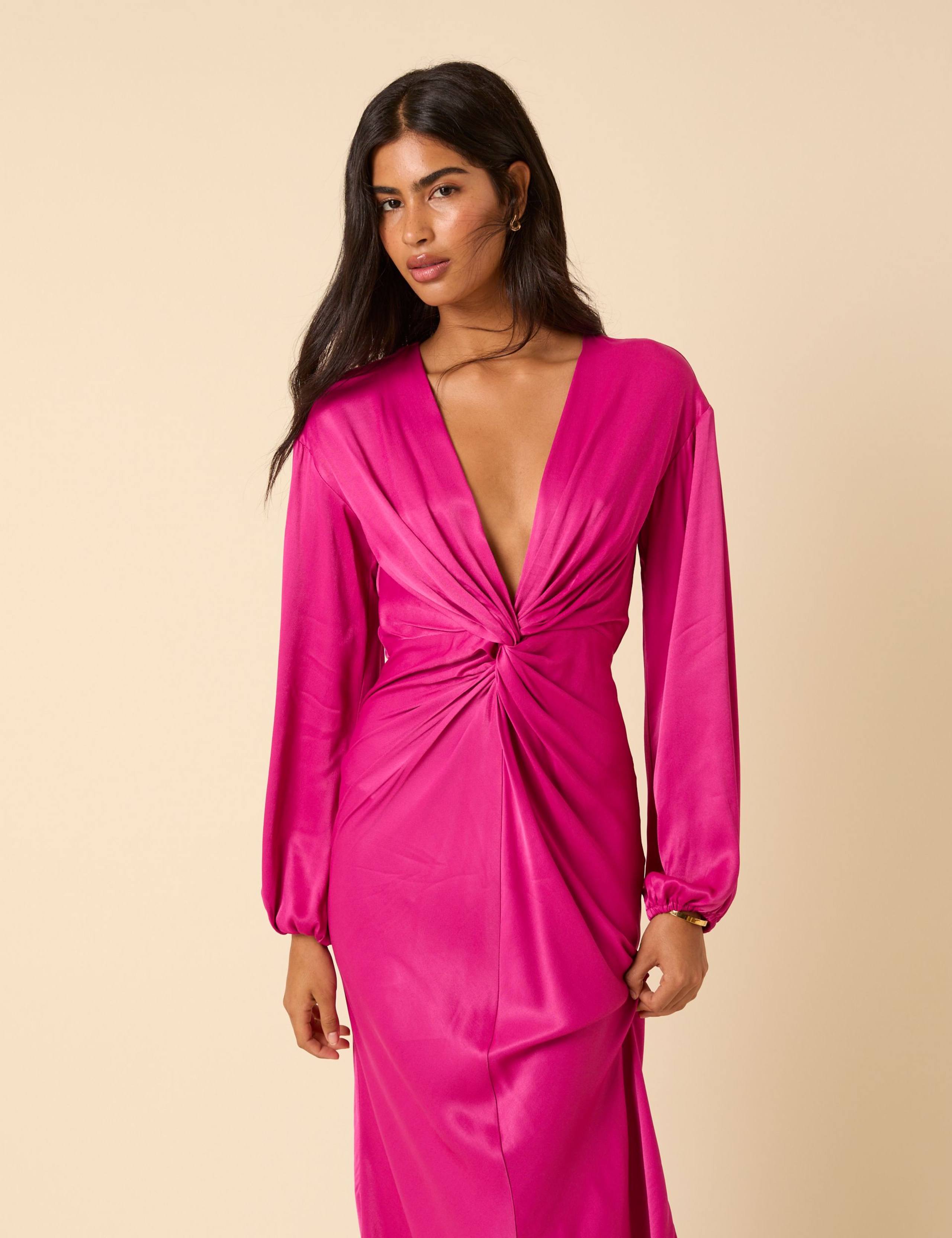 V-Neck Midaxi Column Dress 3 of 5