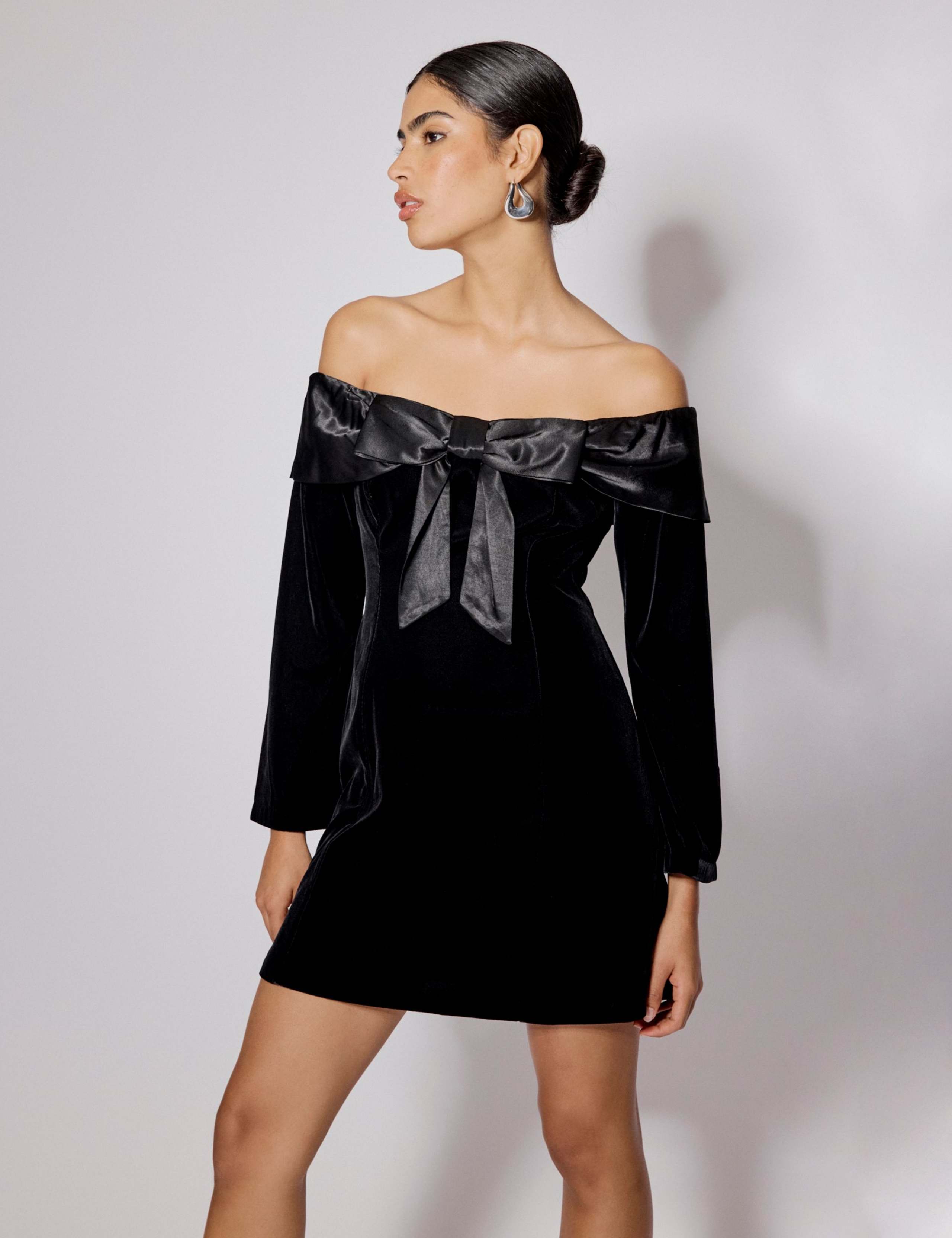 Velvet Bandeau Bow Detail Mini Dress 3 of 5