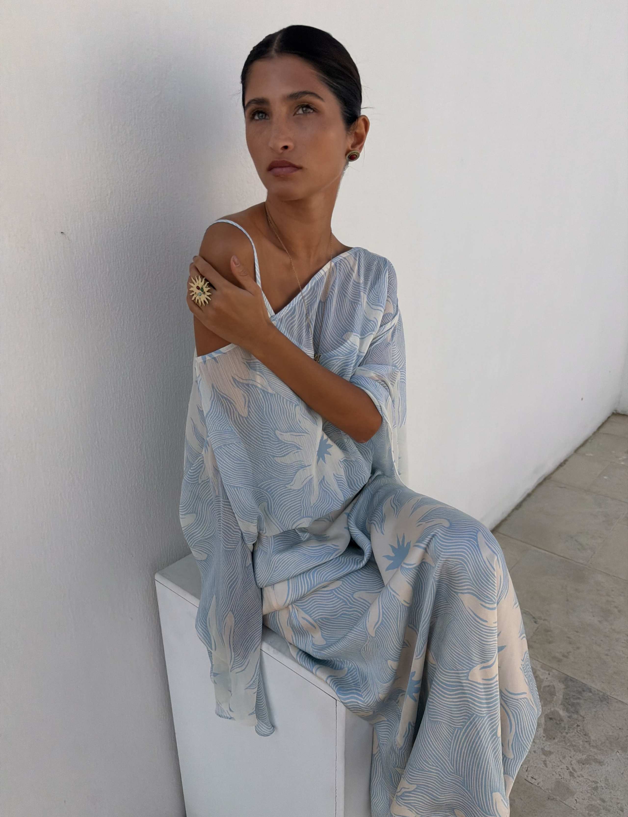Printed One Shoulder Maxi Column Dress 4 of 5