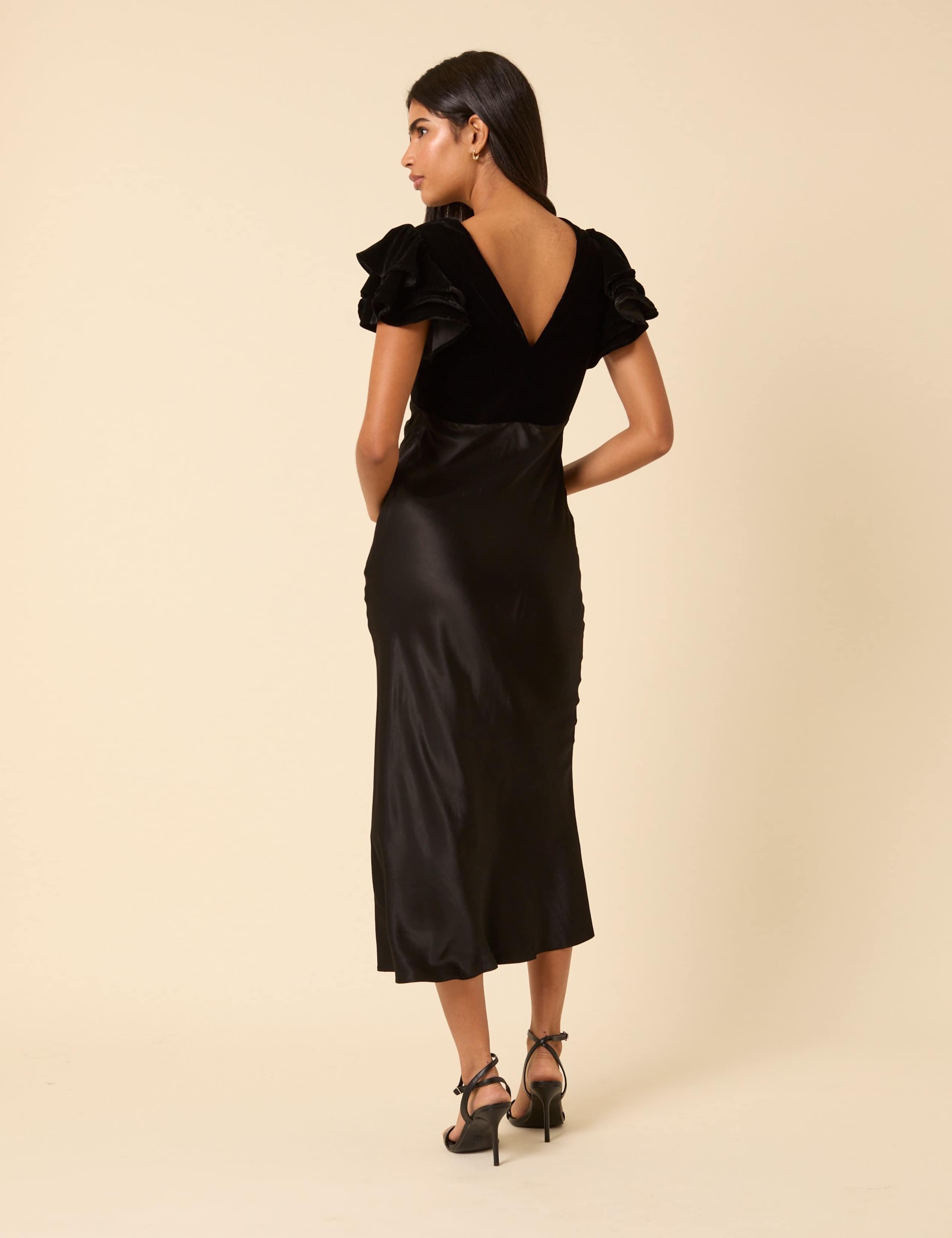 Velvet Waisted Midi Dress 3 of 5