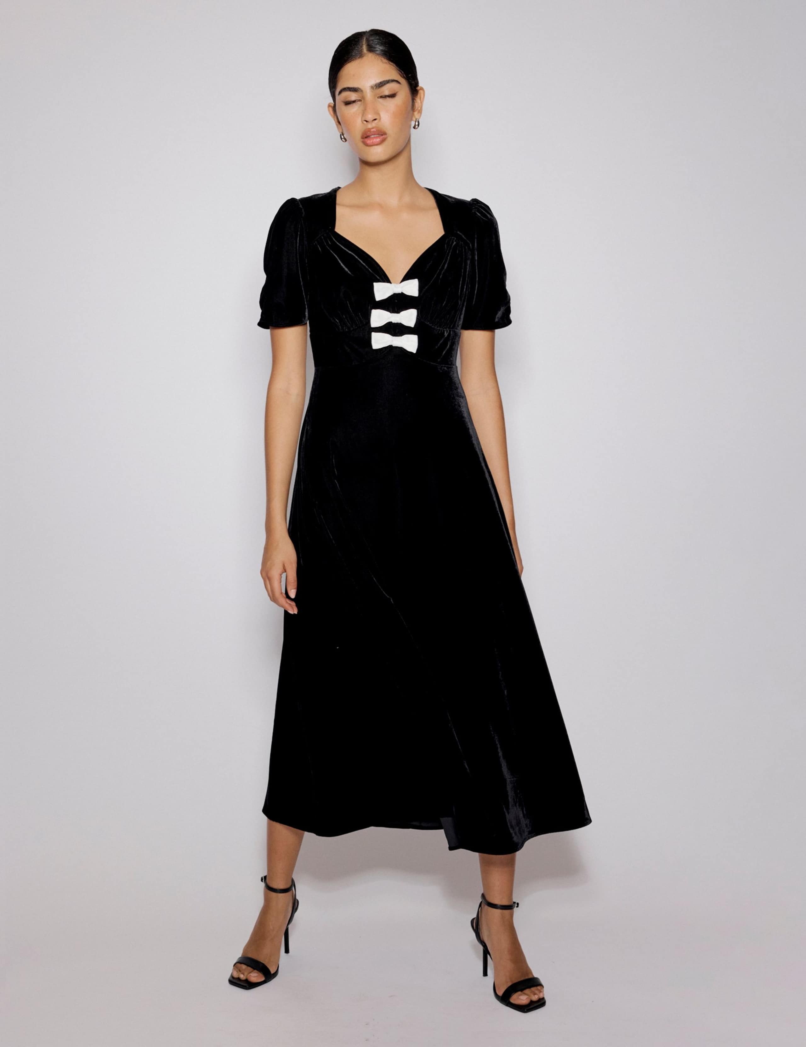 Velvet V-Neck Bow Waisted Midi Dress 4 of 5