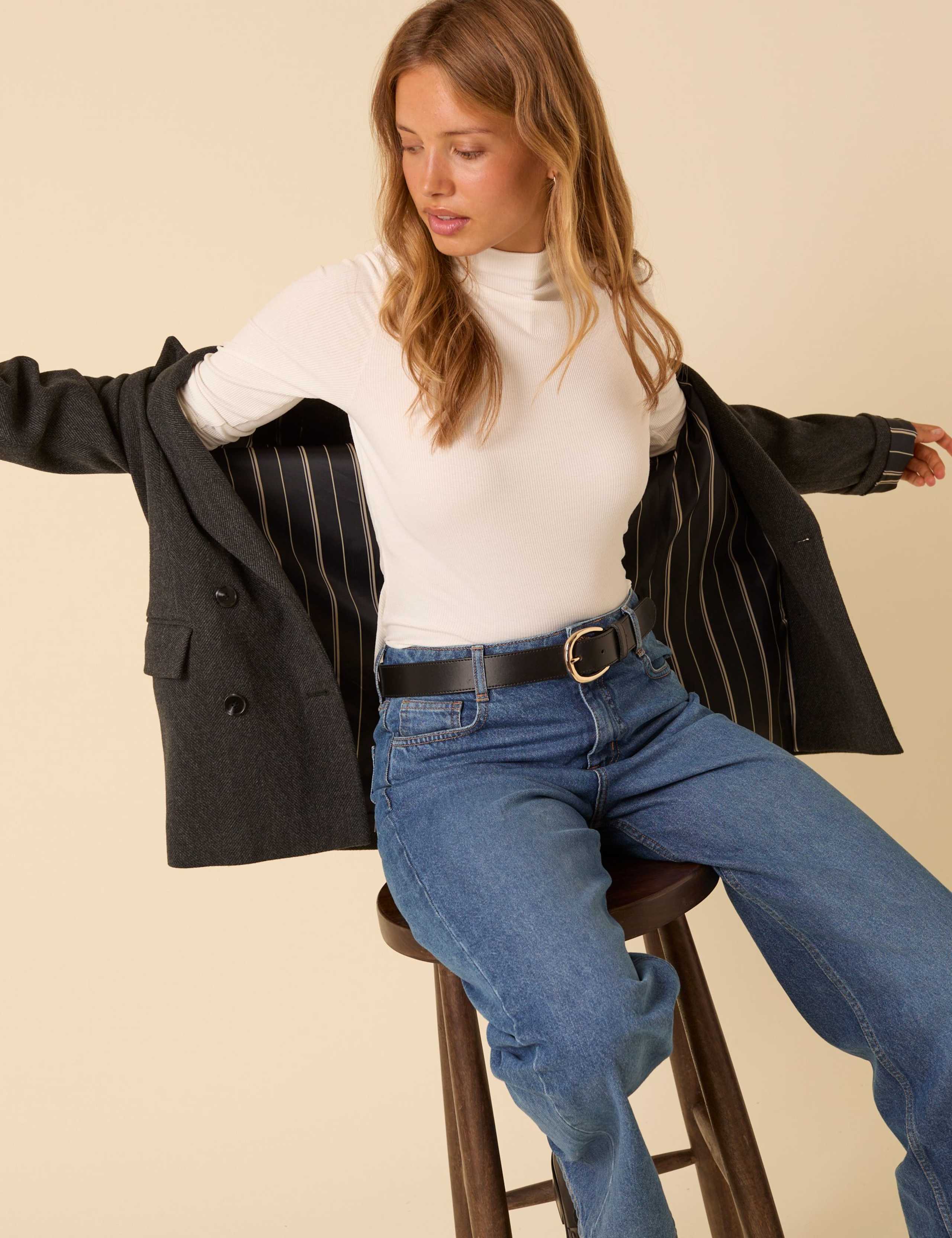 Tailored Double Breasted Blazer with Wool 4 of 5