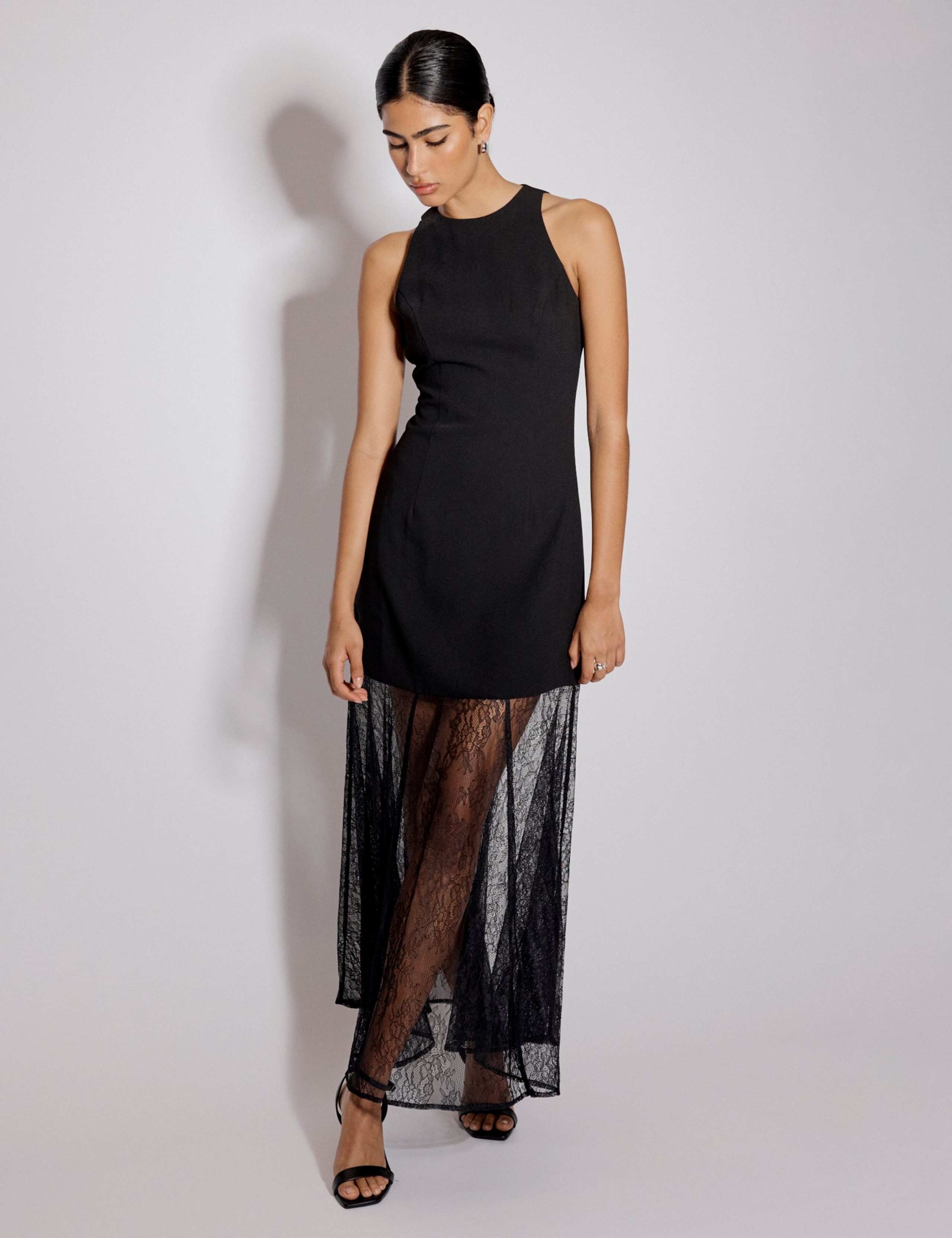 Lace Maxi Bodycon Dress 2 of 5