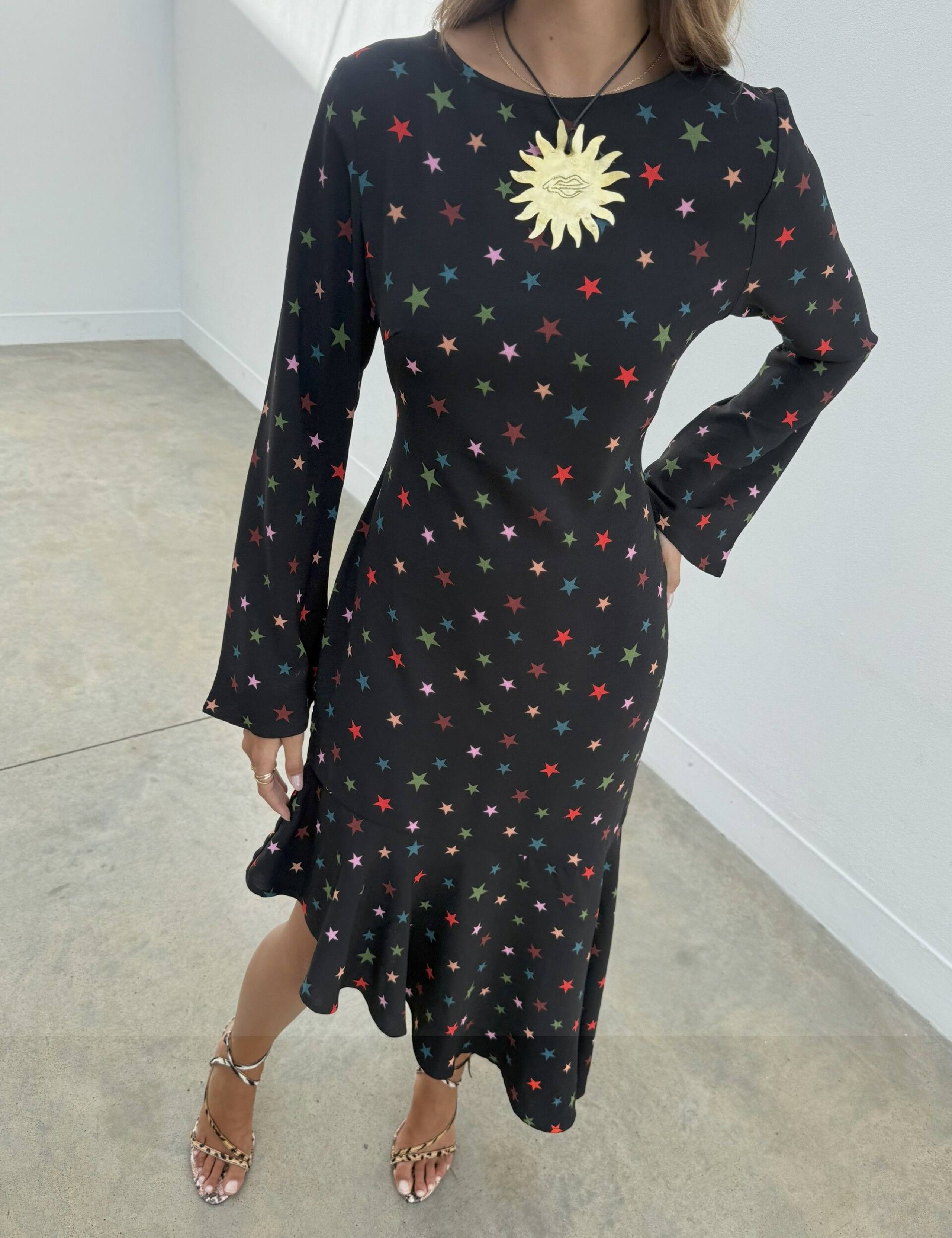 Star Print Asymmetric Ruffle Hem Midi Dress 5 of 5