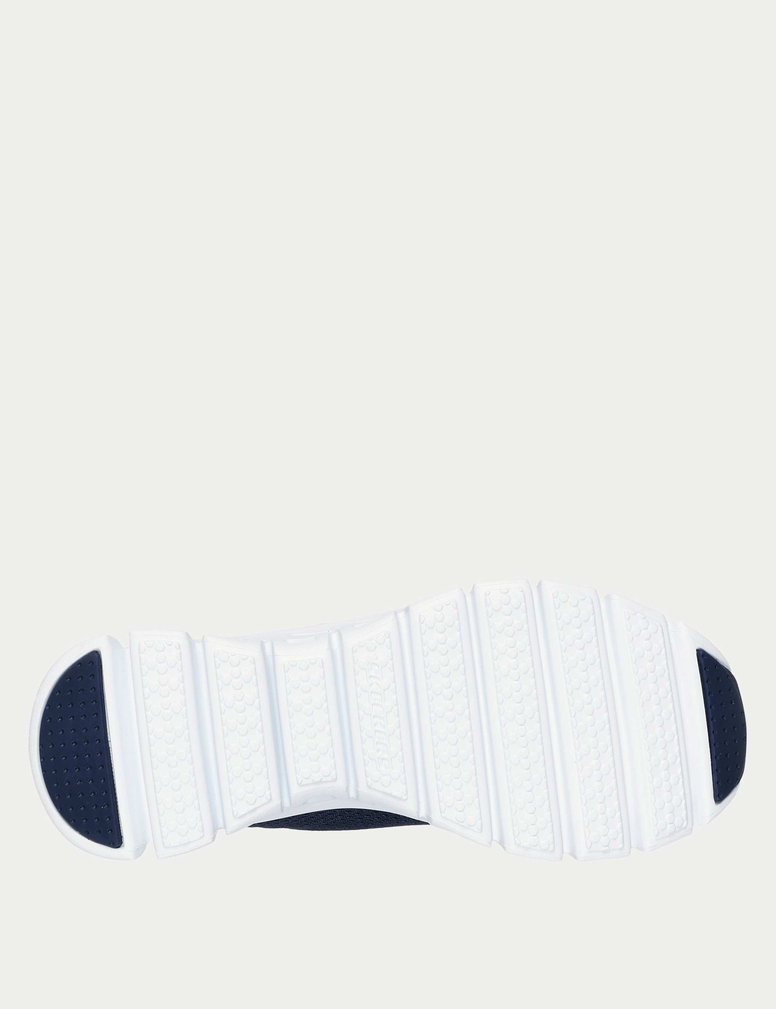 Glide-Step Pursuit Slip-In Trainers 5 of 5