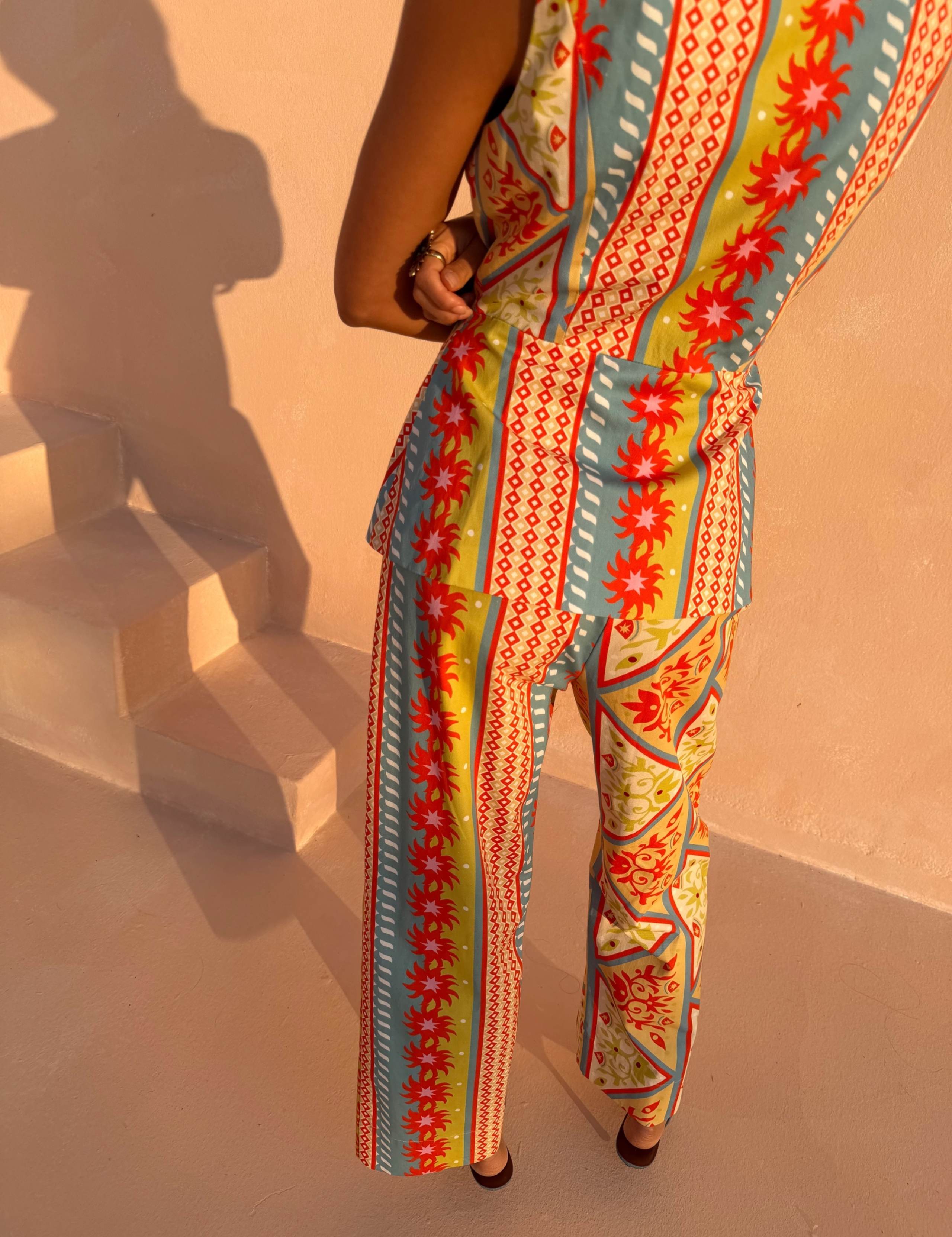 Mara Trousers in Dolce Vita Print 3 of 4