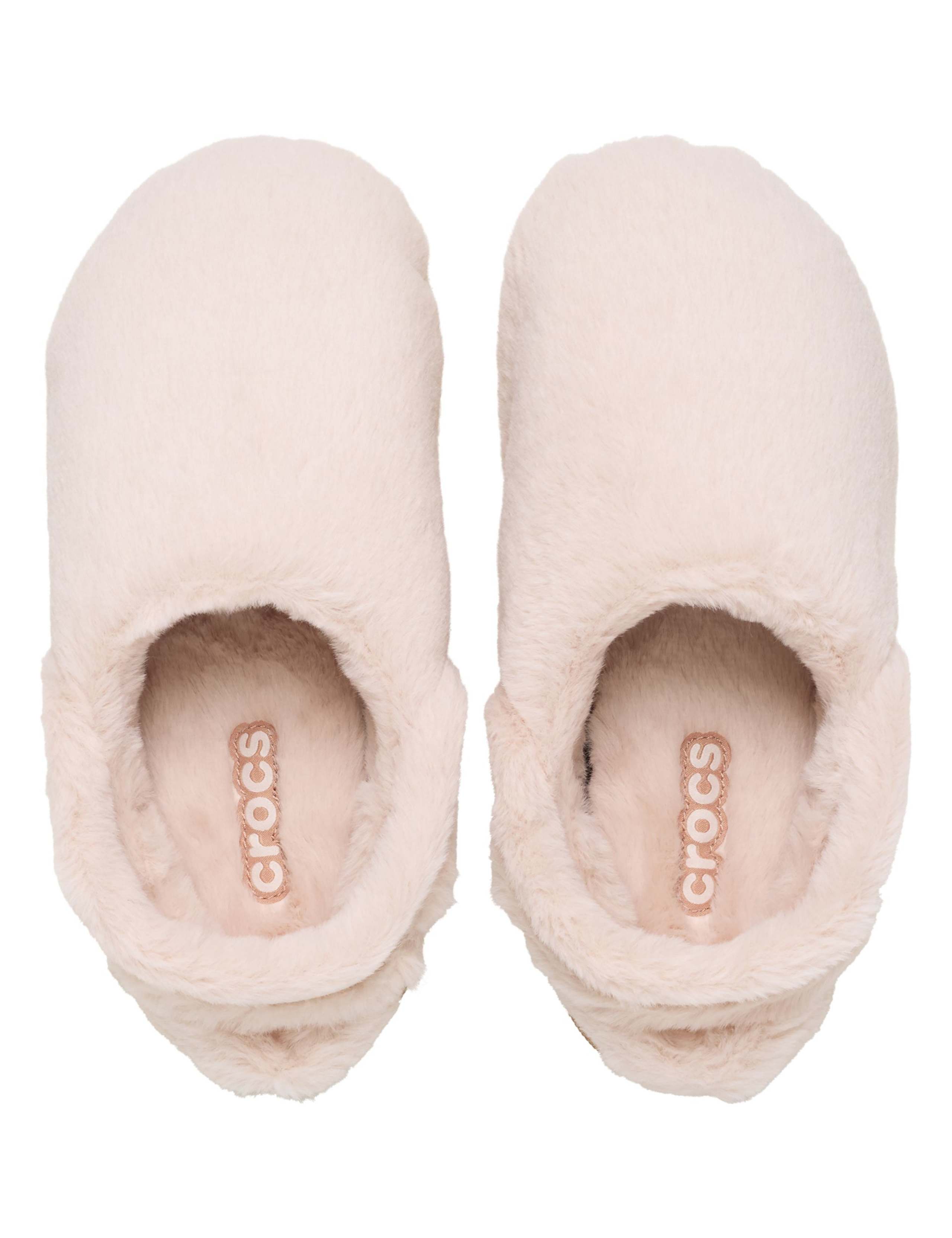 Classic Unfurgettable Flatform Clogs 3 of 7