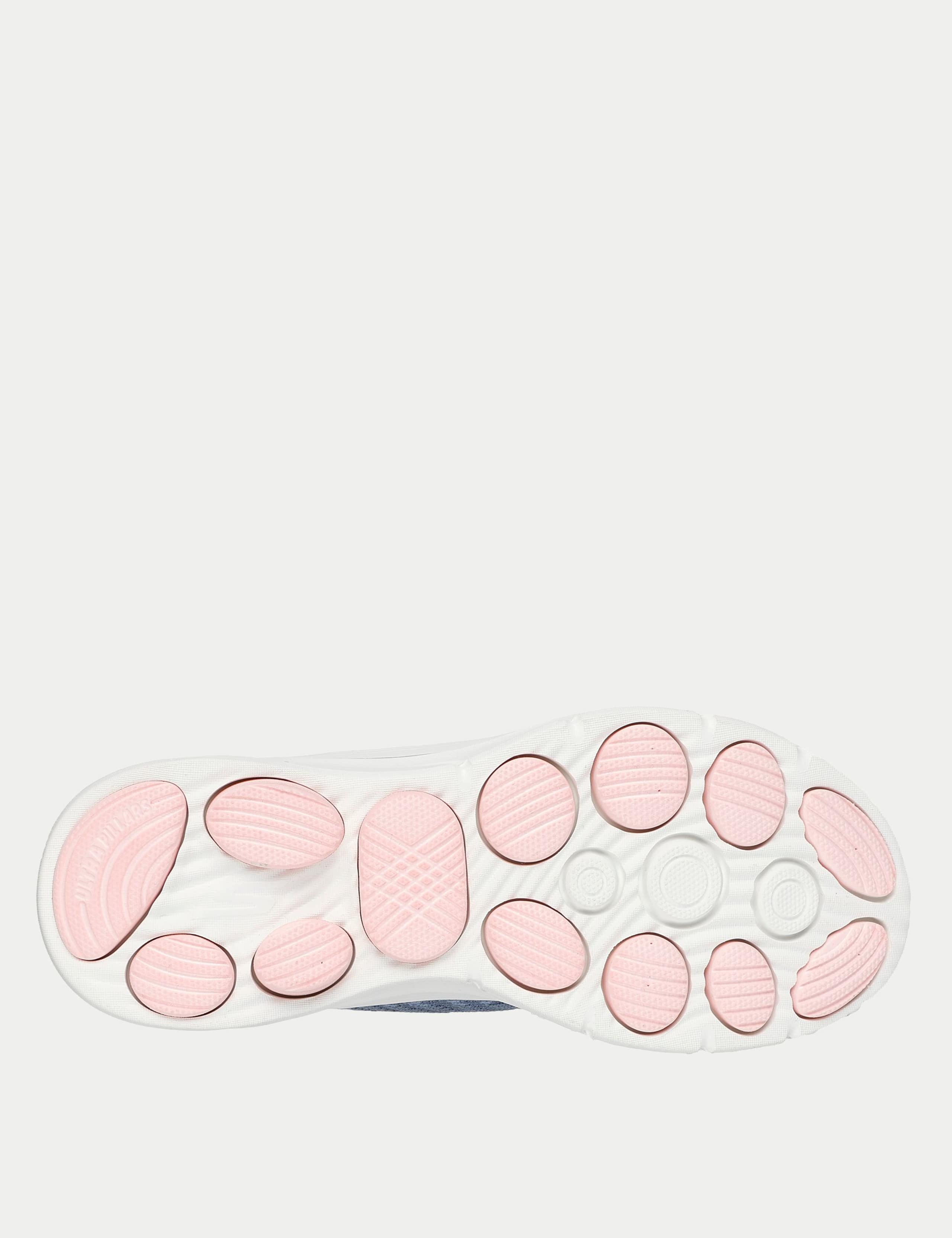 GO WALK 8 Trainers 5 of 5