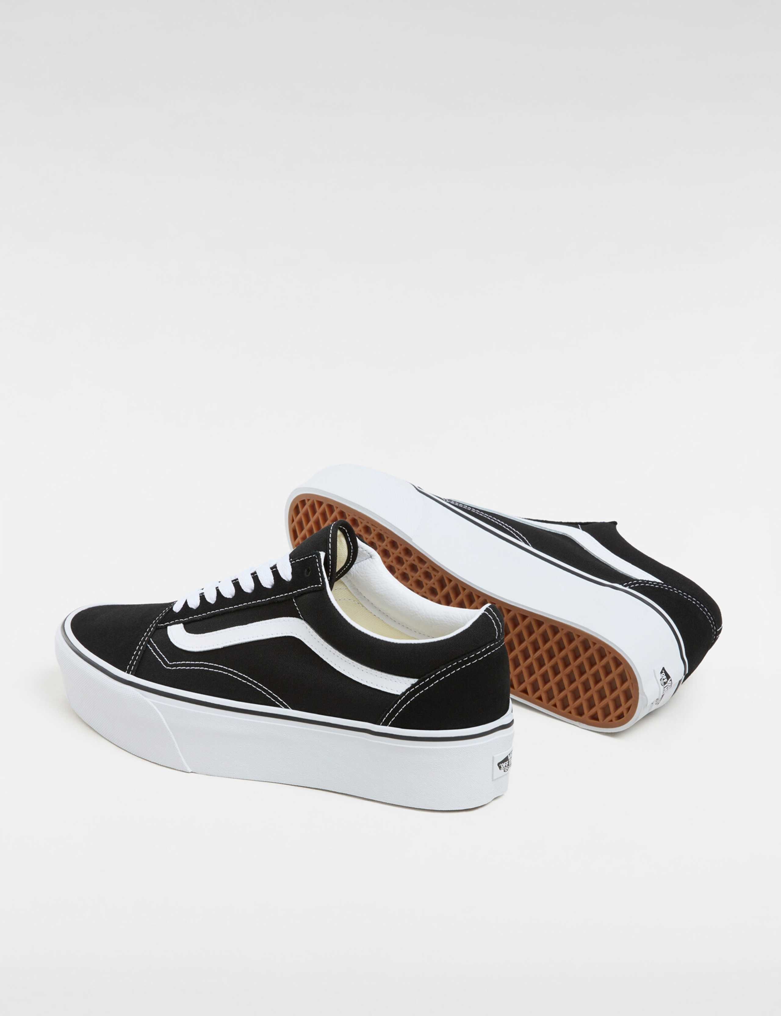 Old Skool Stackform Suede Lace Up Trainers 4 of 4