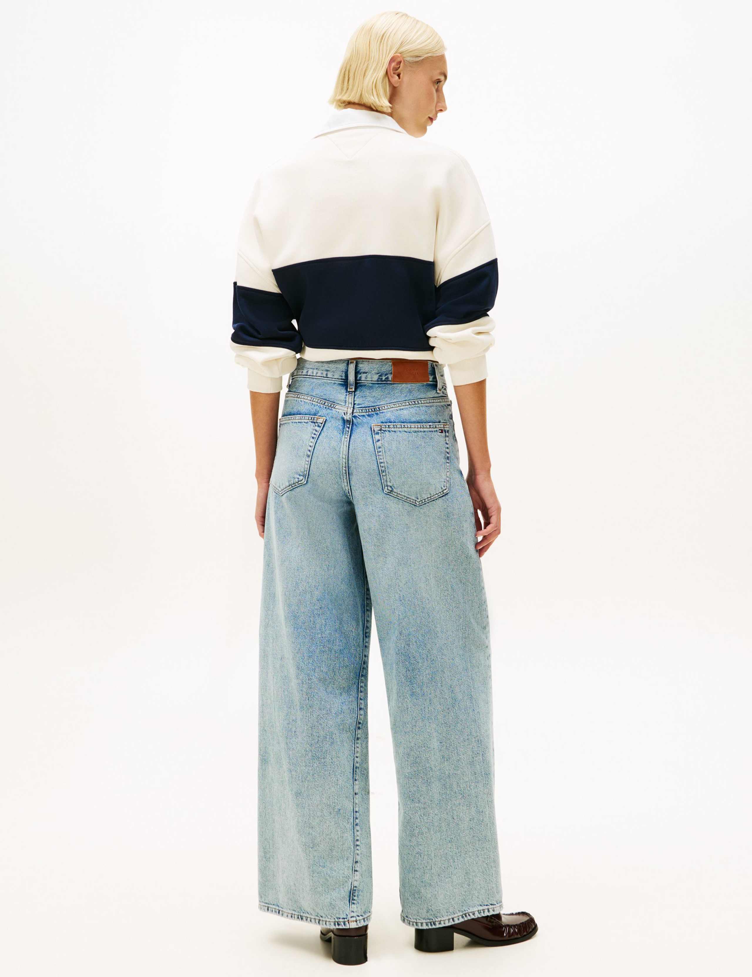 70s High Waisted Wide Leg Jeans 4 of 5