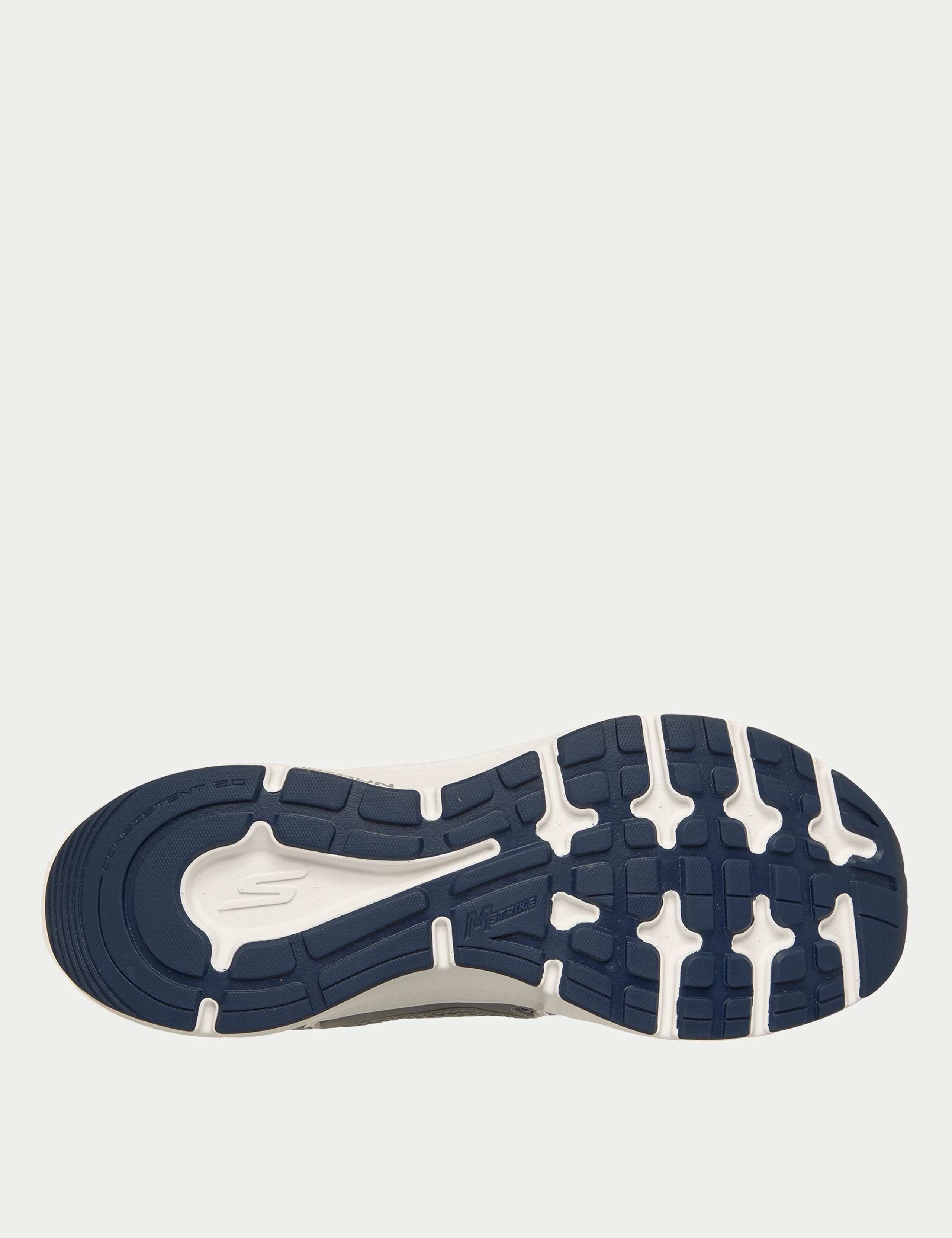 GO RUN Consistent 2.0 Mapleton Trainers 5 of 5