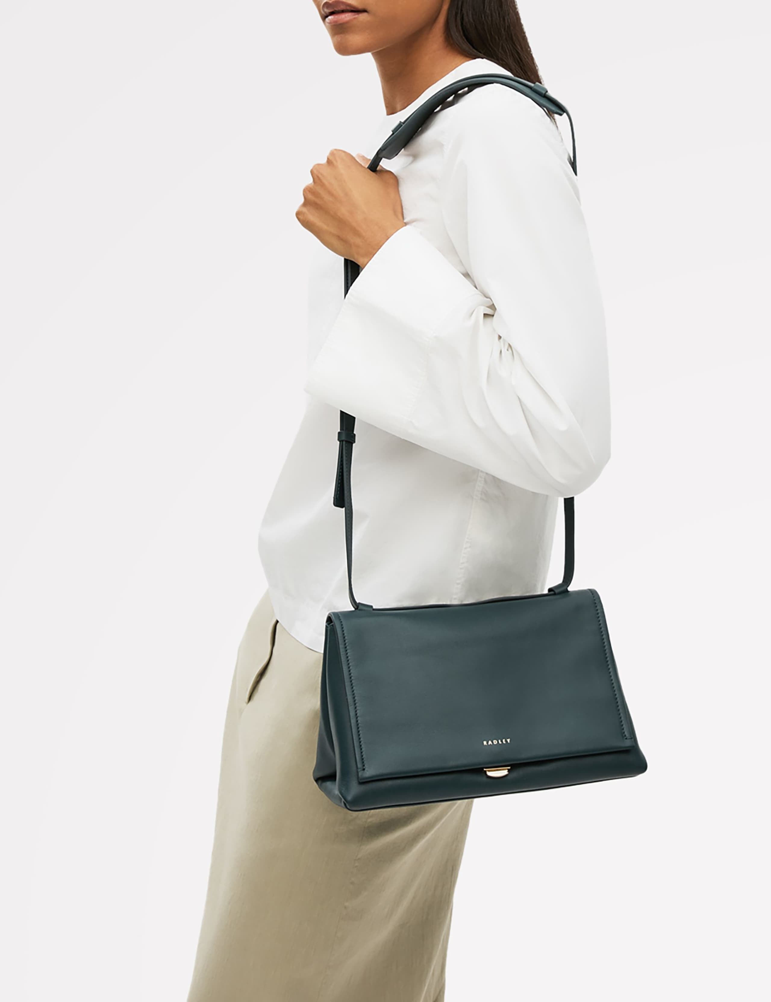 Mercer Street Leather Shoulder Bag 4 of 6