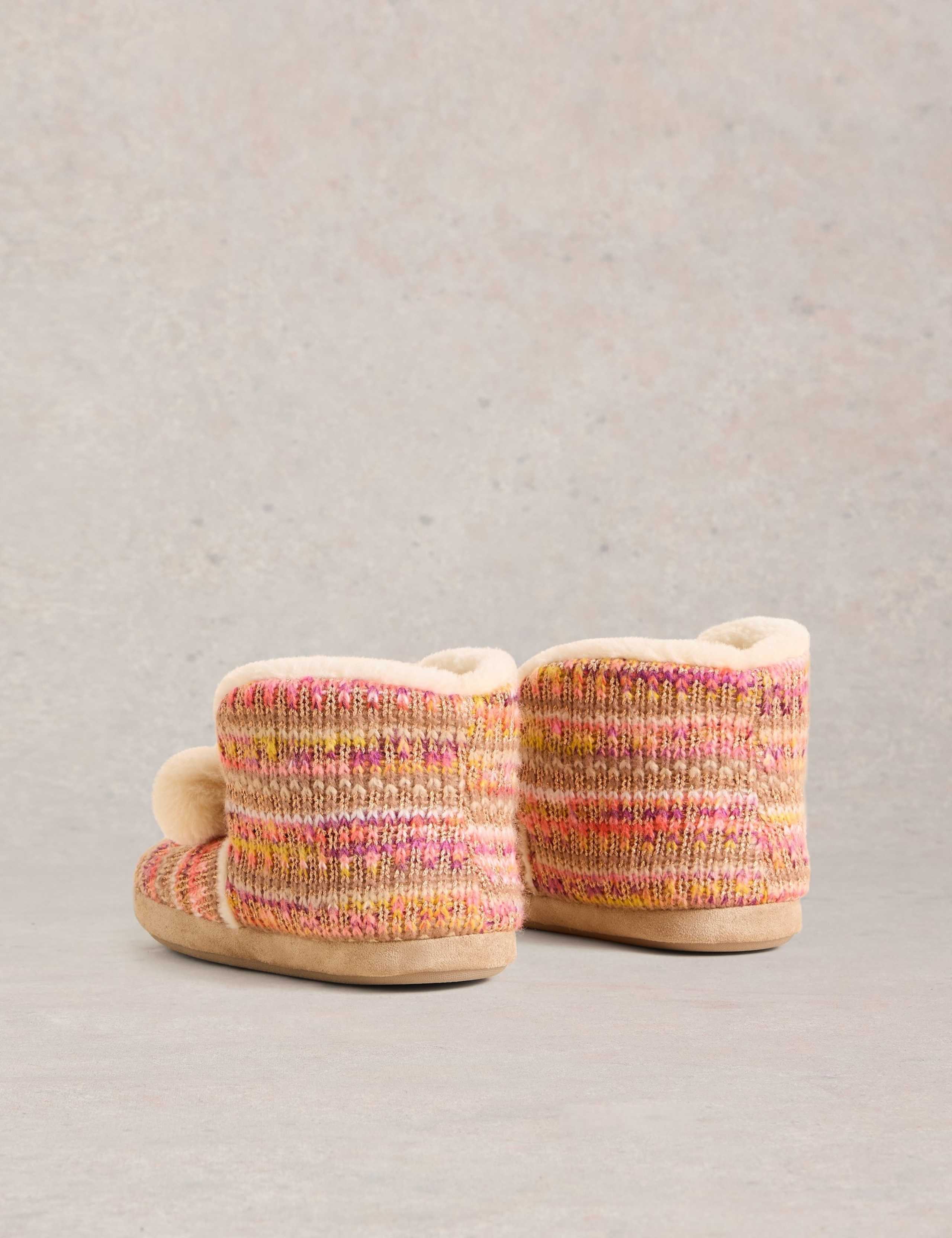 Knitted Pom Pom Slipper Boots 3 of 4