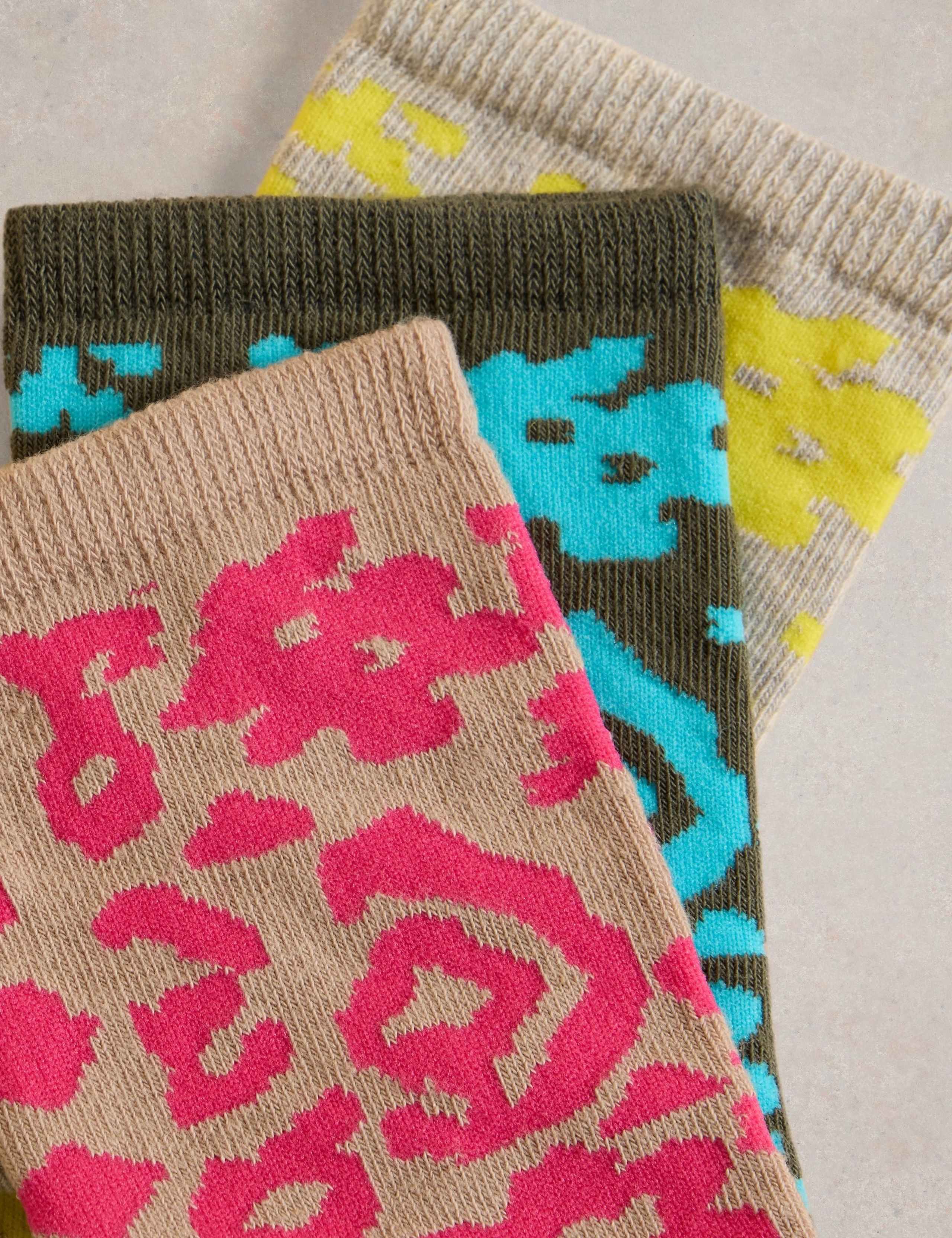 3pk Cotton Rich Animal Ankle High Socks 2 of 2