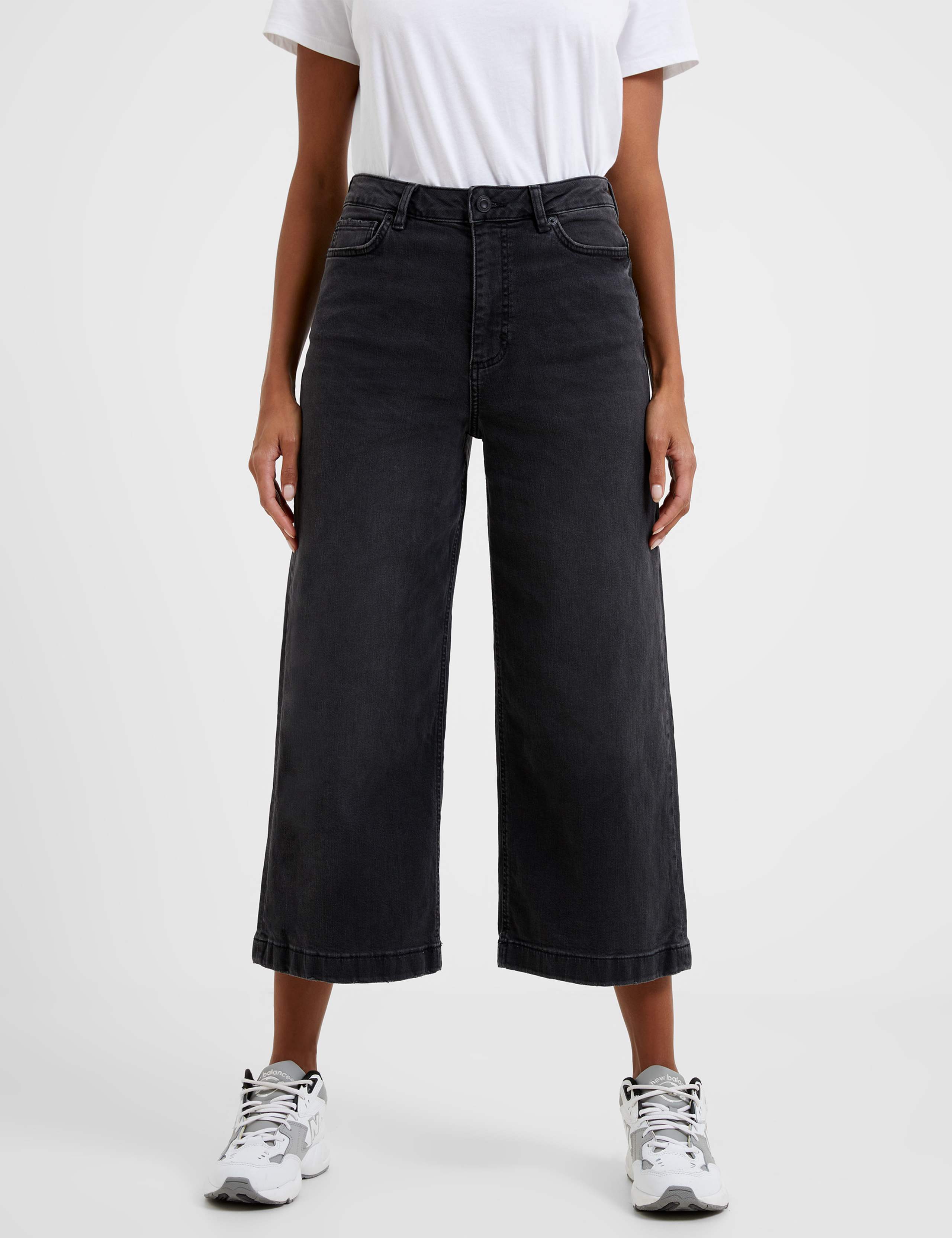 High Waisted Wide Leg Cropped Jeans 2 of 3