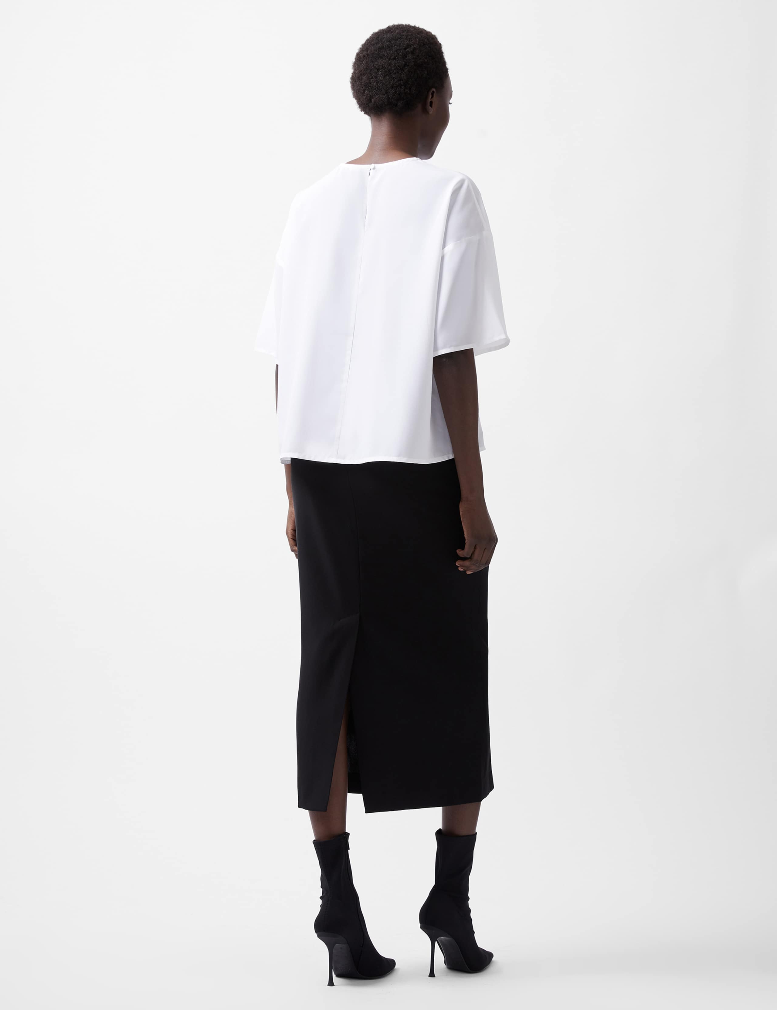 Crepe V-Neck Top 4 of 4
