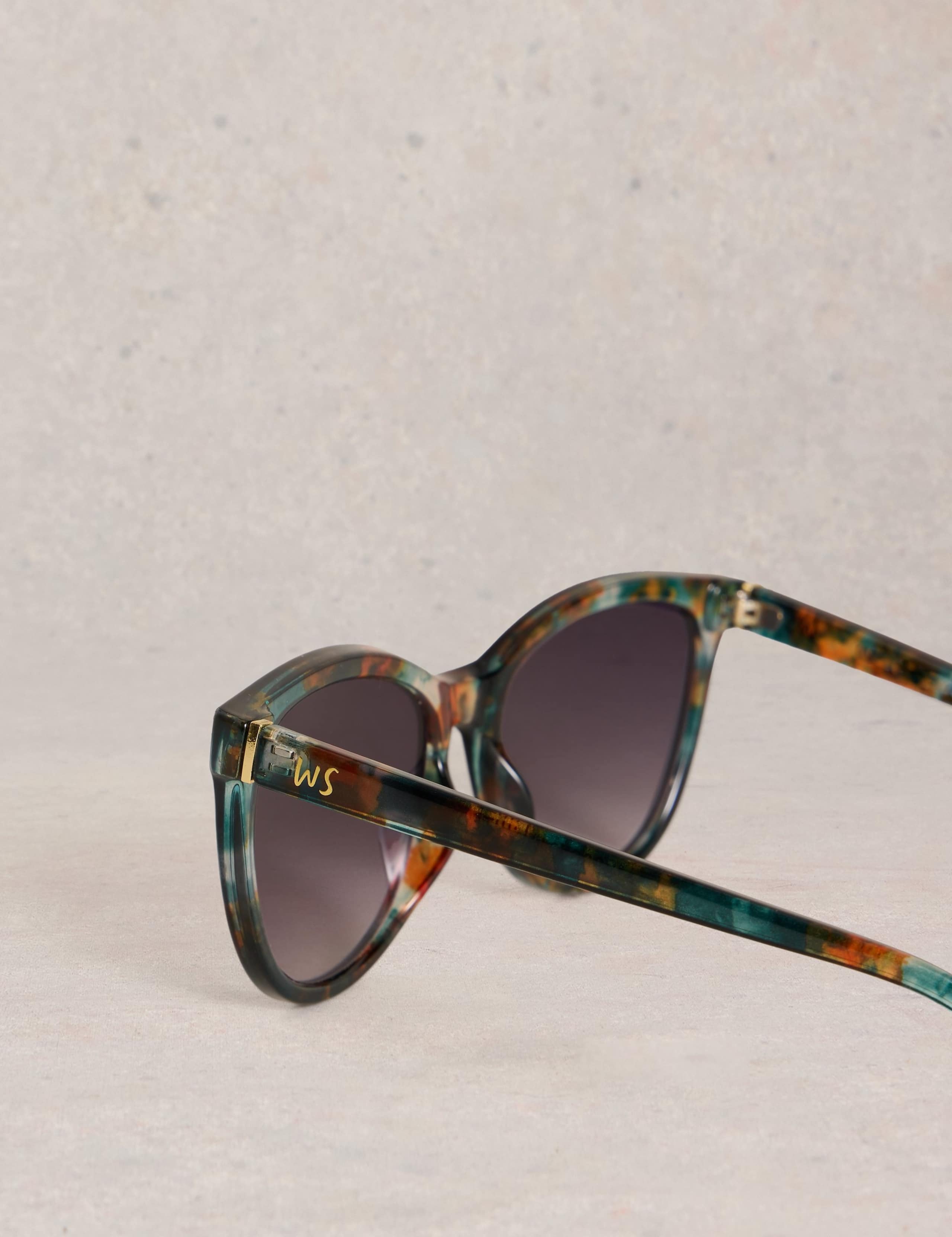 Cat Eye Sunglasses 4 of 4