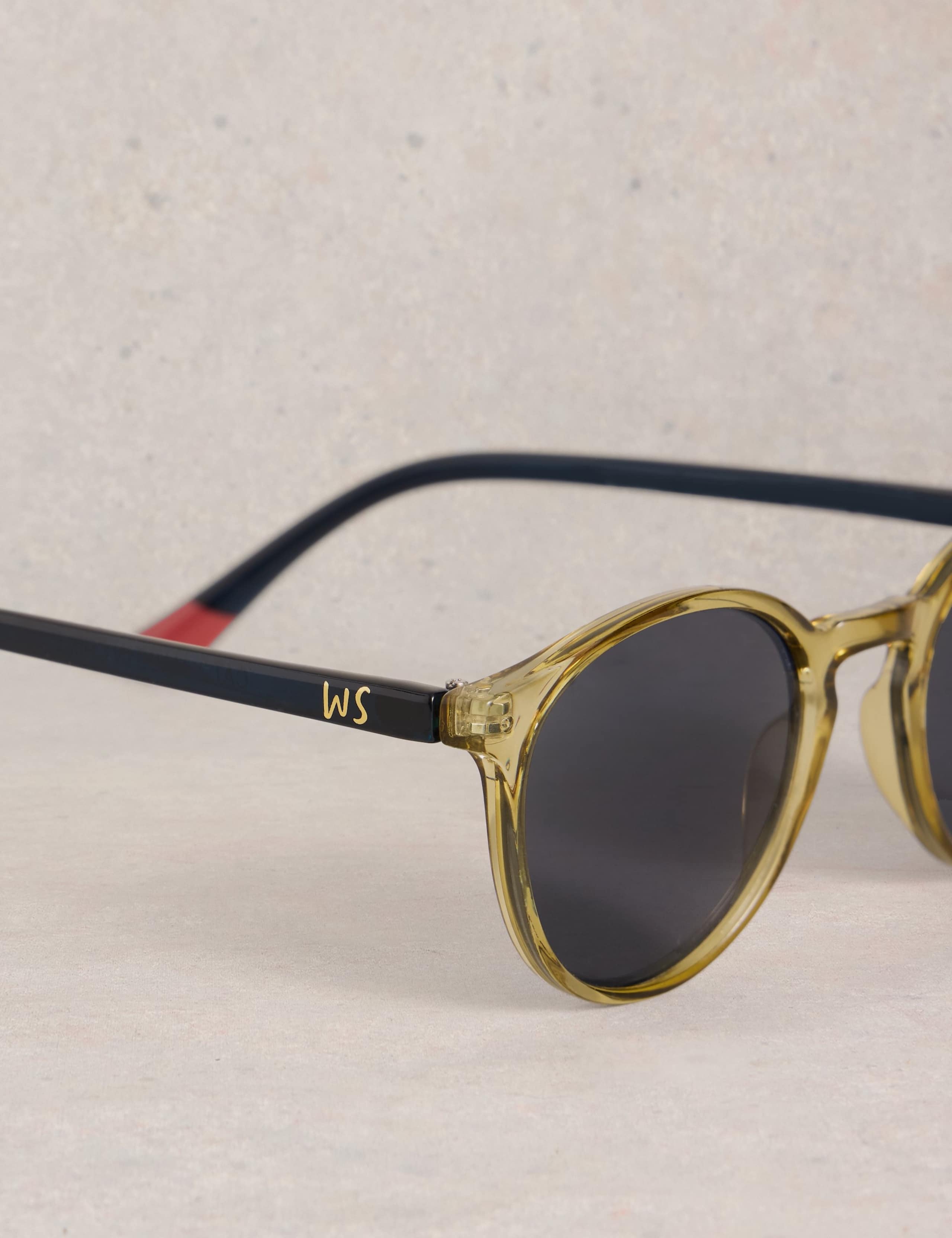 Round Sunglasses 4 of 4