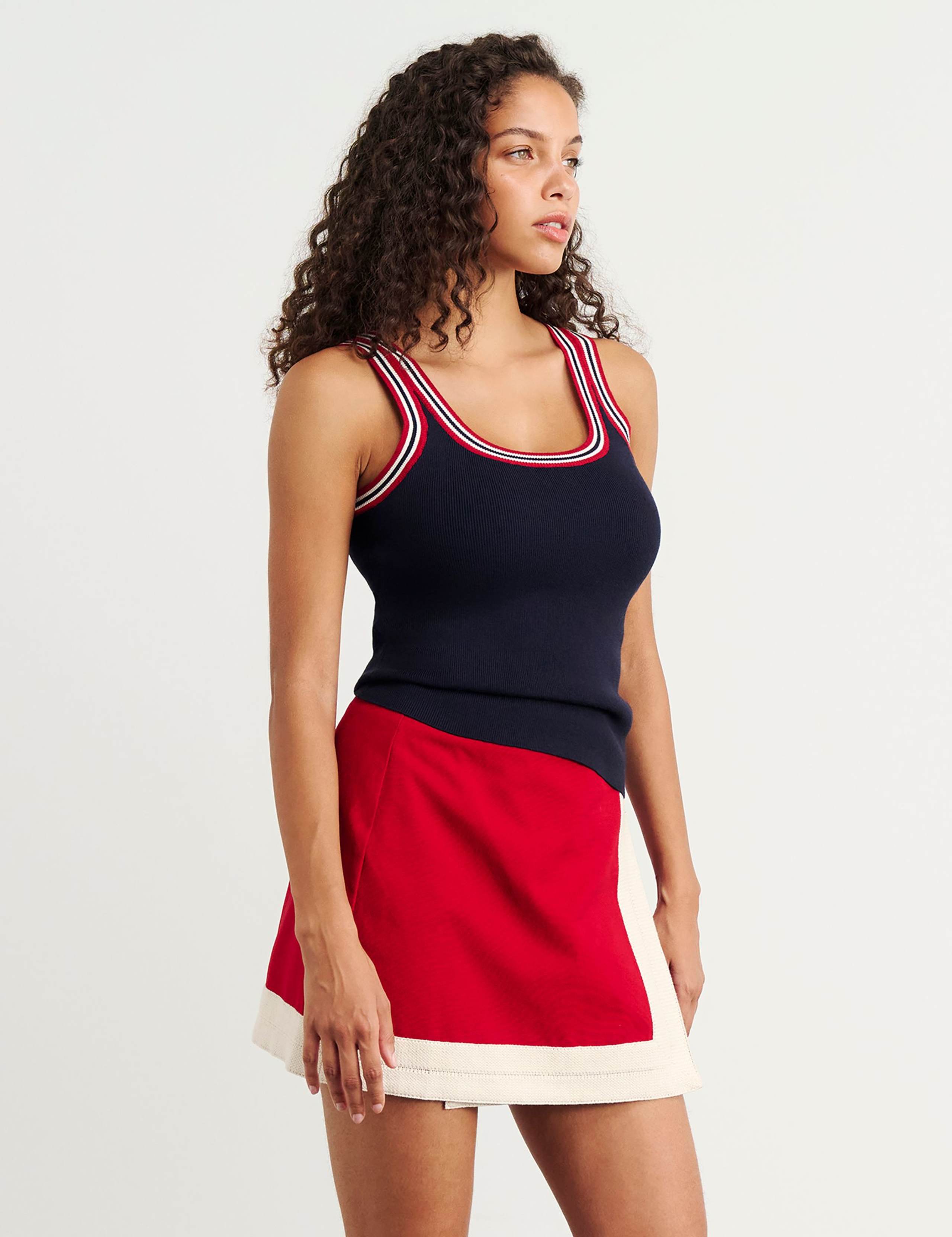 Scoop Neck Knitted Vest 4 of 6