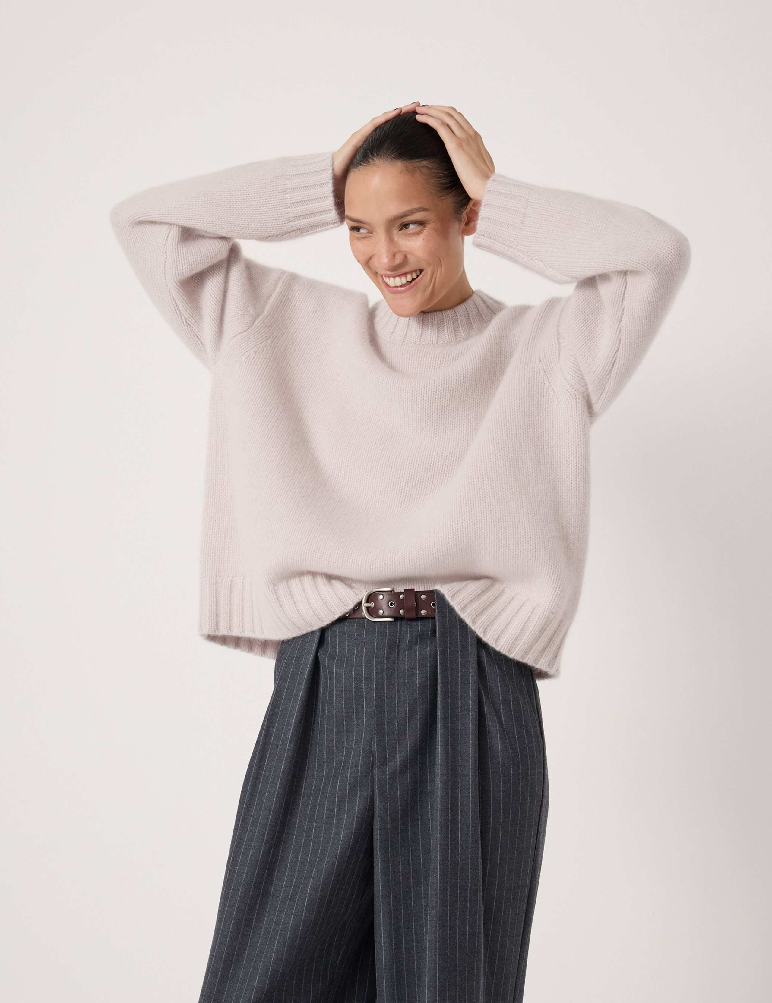 Pure Cashmere Textured Crew Neck Jumper 4 of 6