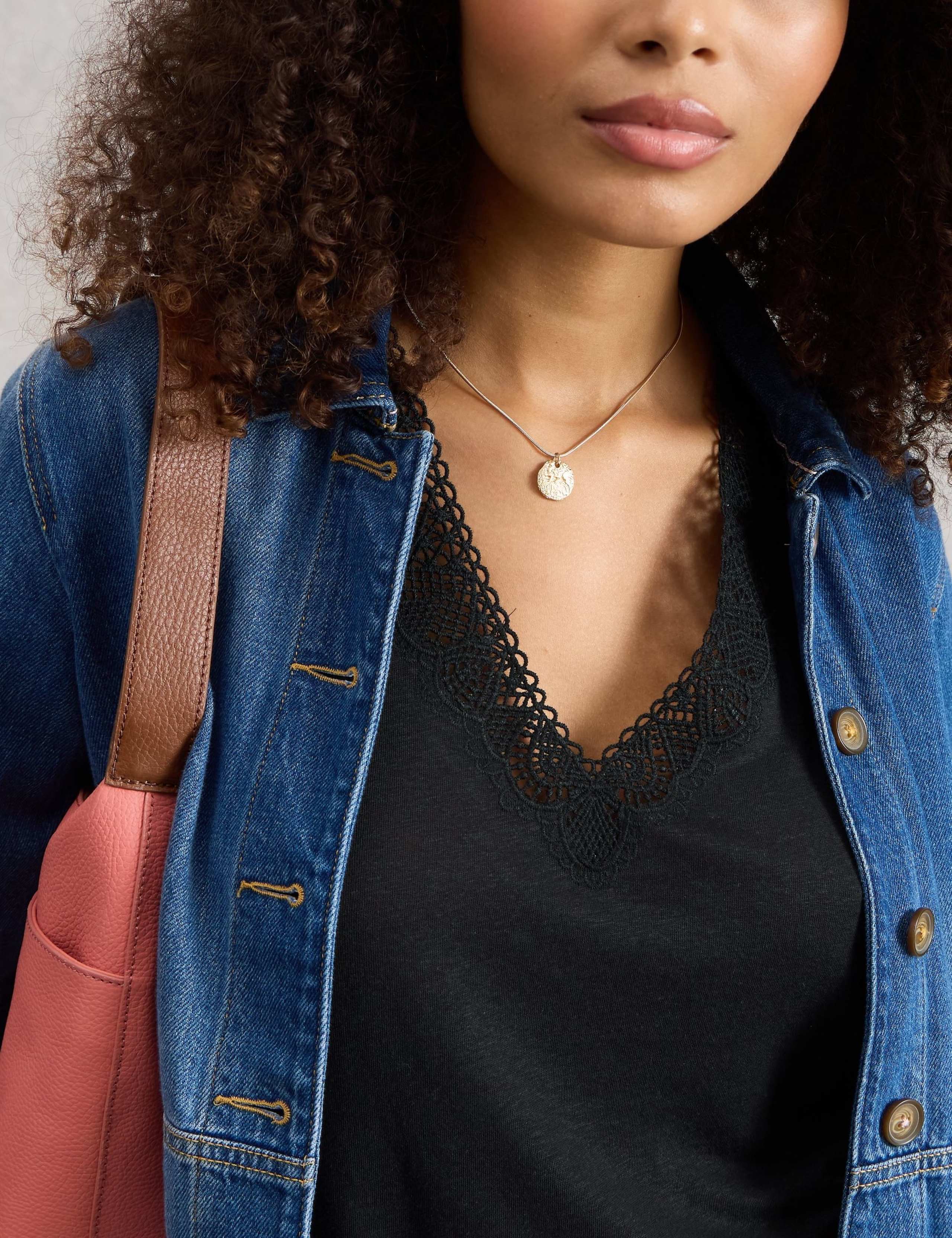 Linen Blend Lace Trim V-Neck Vest Top 5 of 6