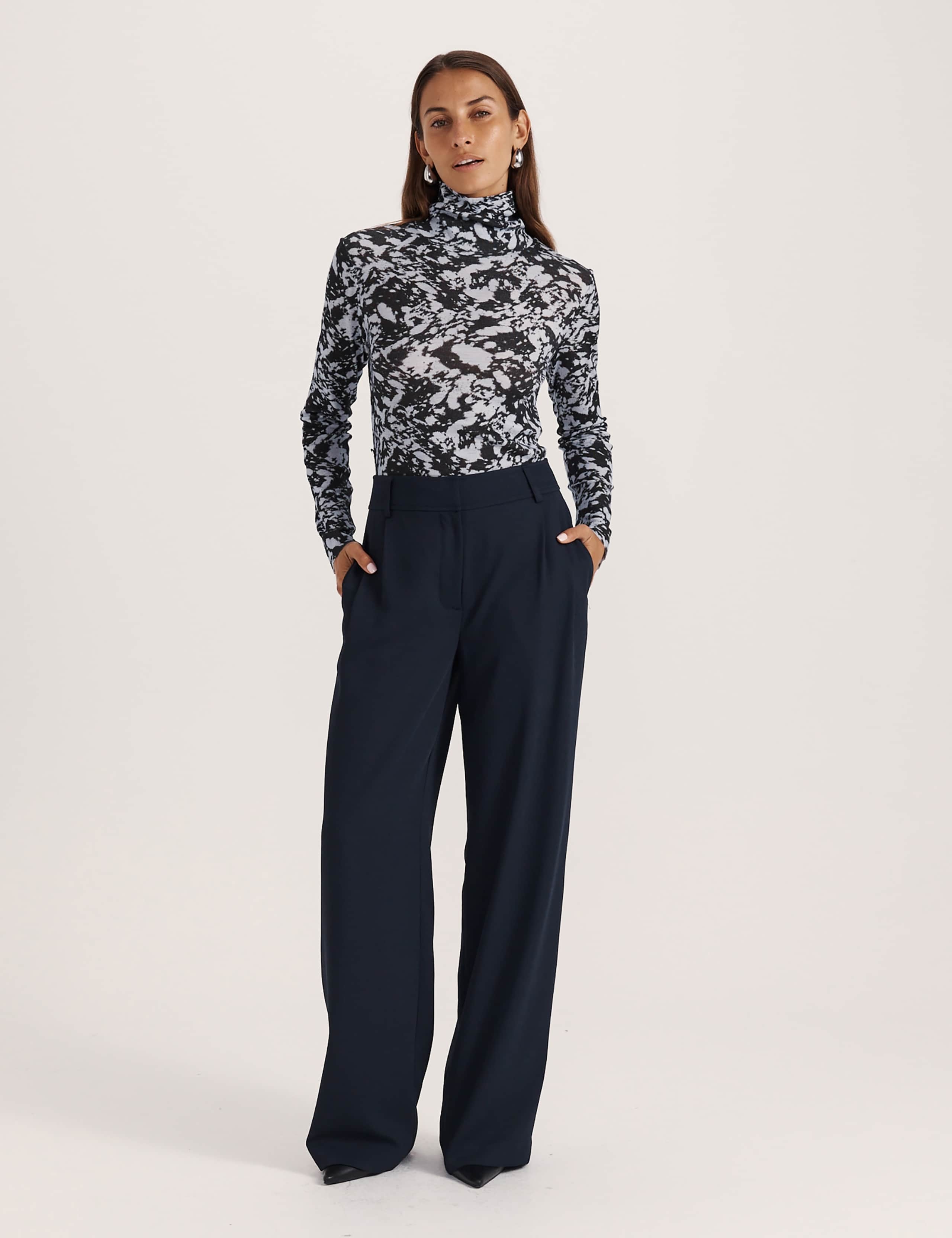 Tailored Wide Leg Trousers 2 of 6