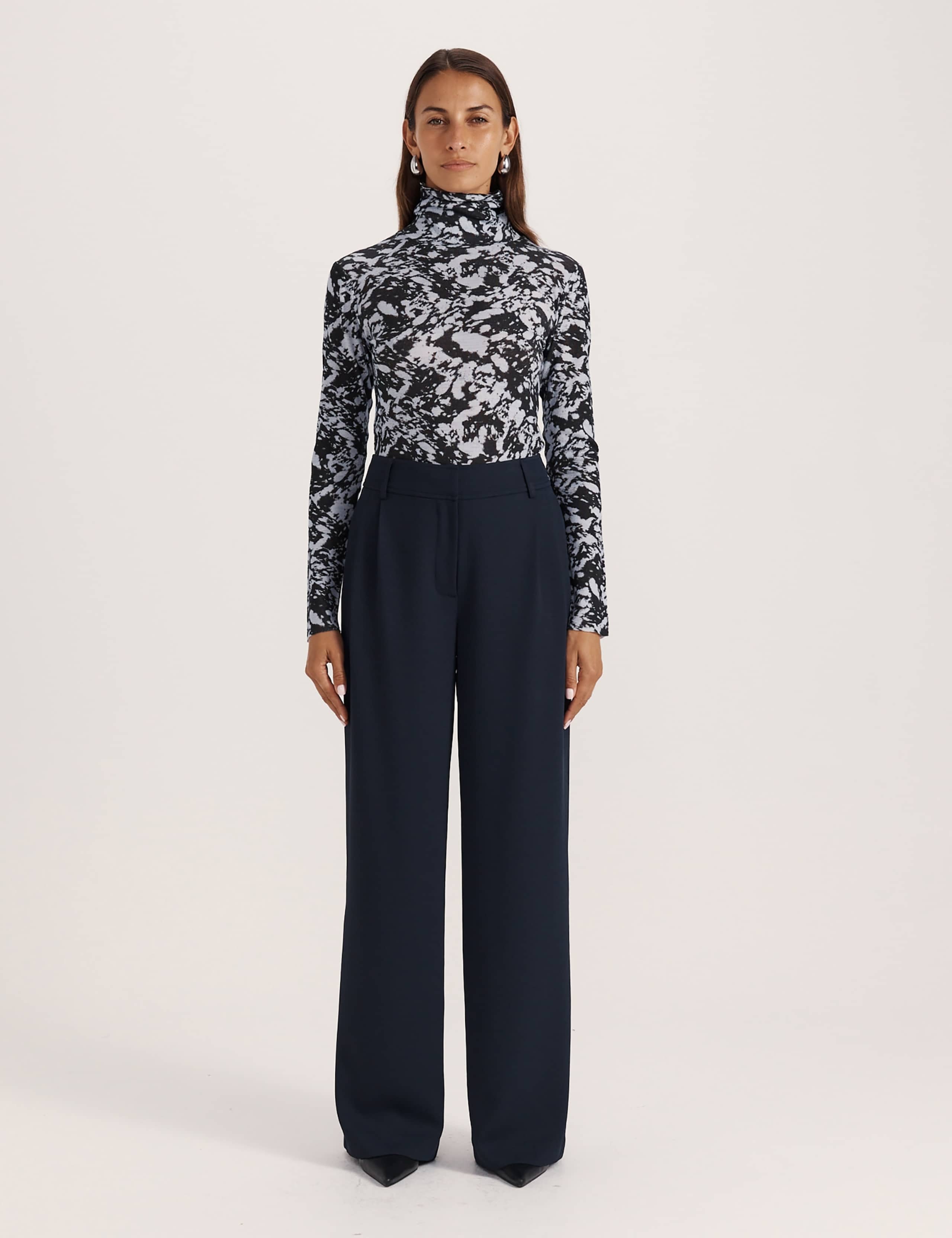 Tailored Wide Leg Trousers 4 of 6