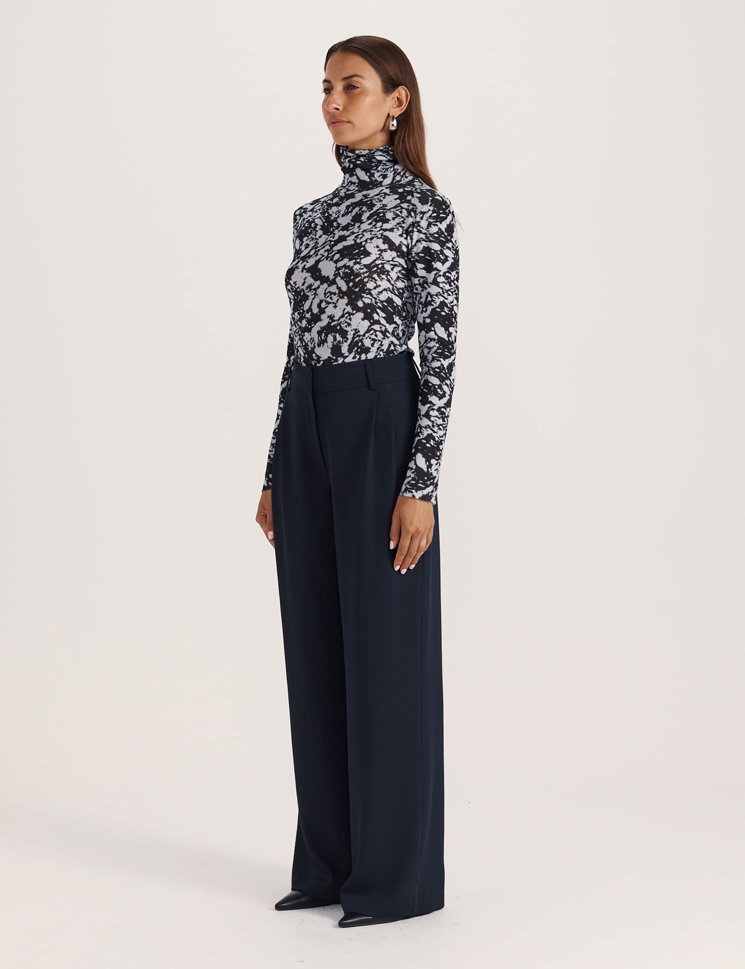 Tailored Wide Leg Trousers 5 of 6