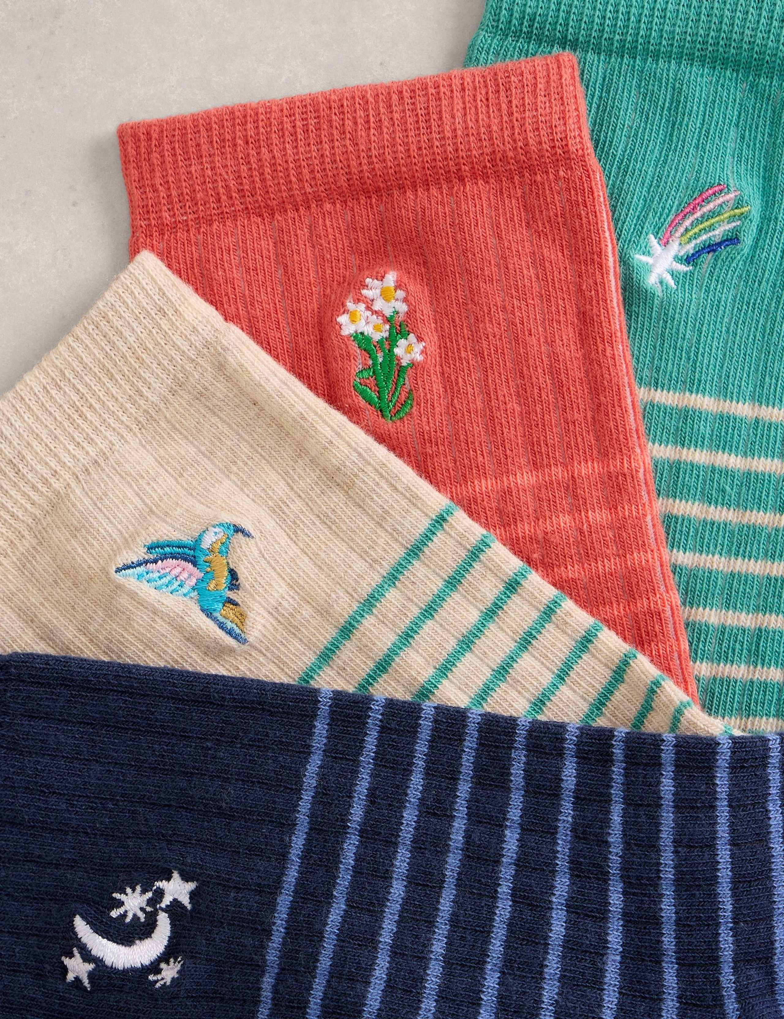 4 Pack Cotton Rich Embroidered Ankle High Socks 3 of 4