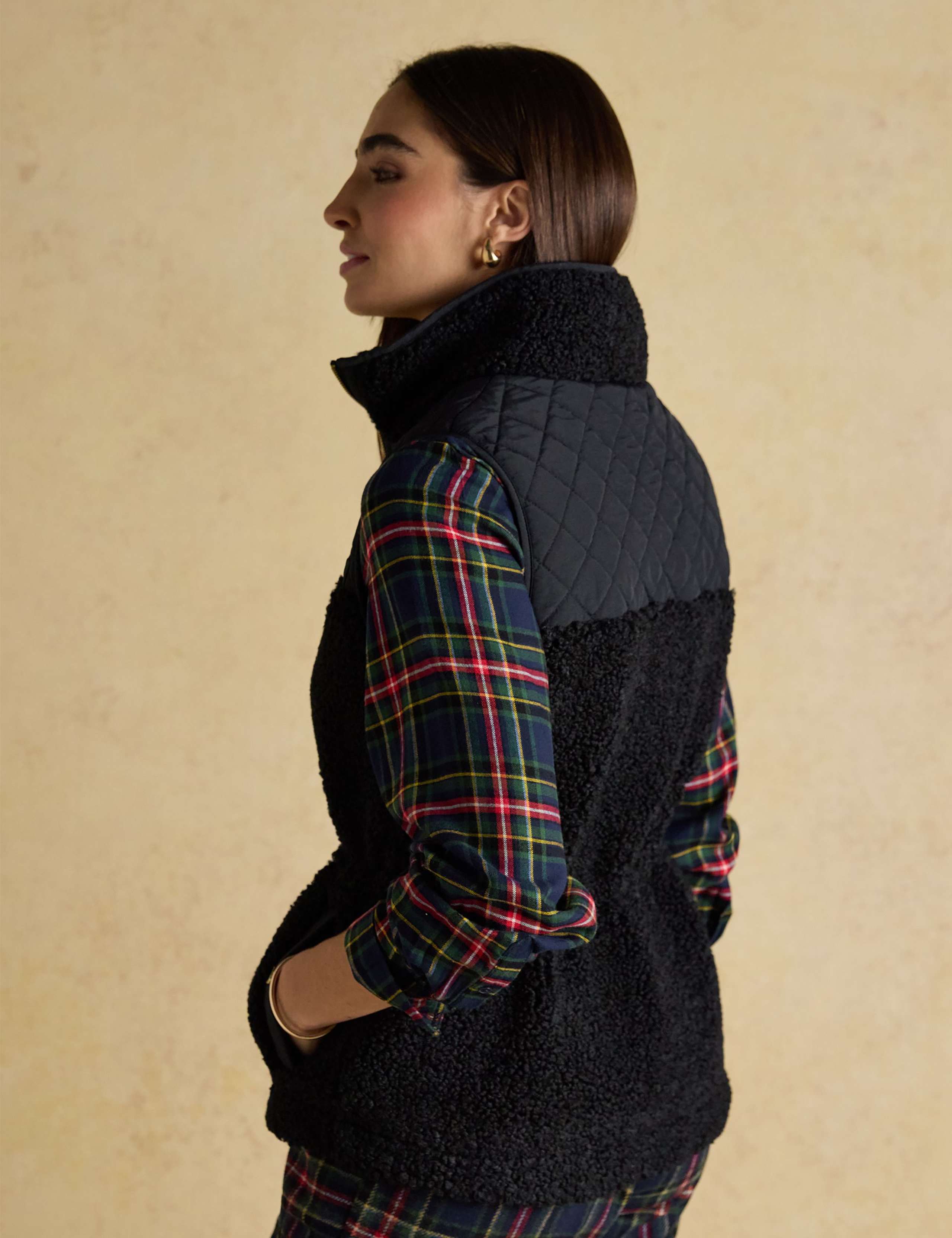 Fleece Funnel Neck Zip Up Gilet 4 of 9