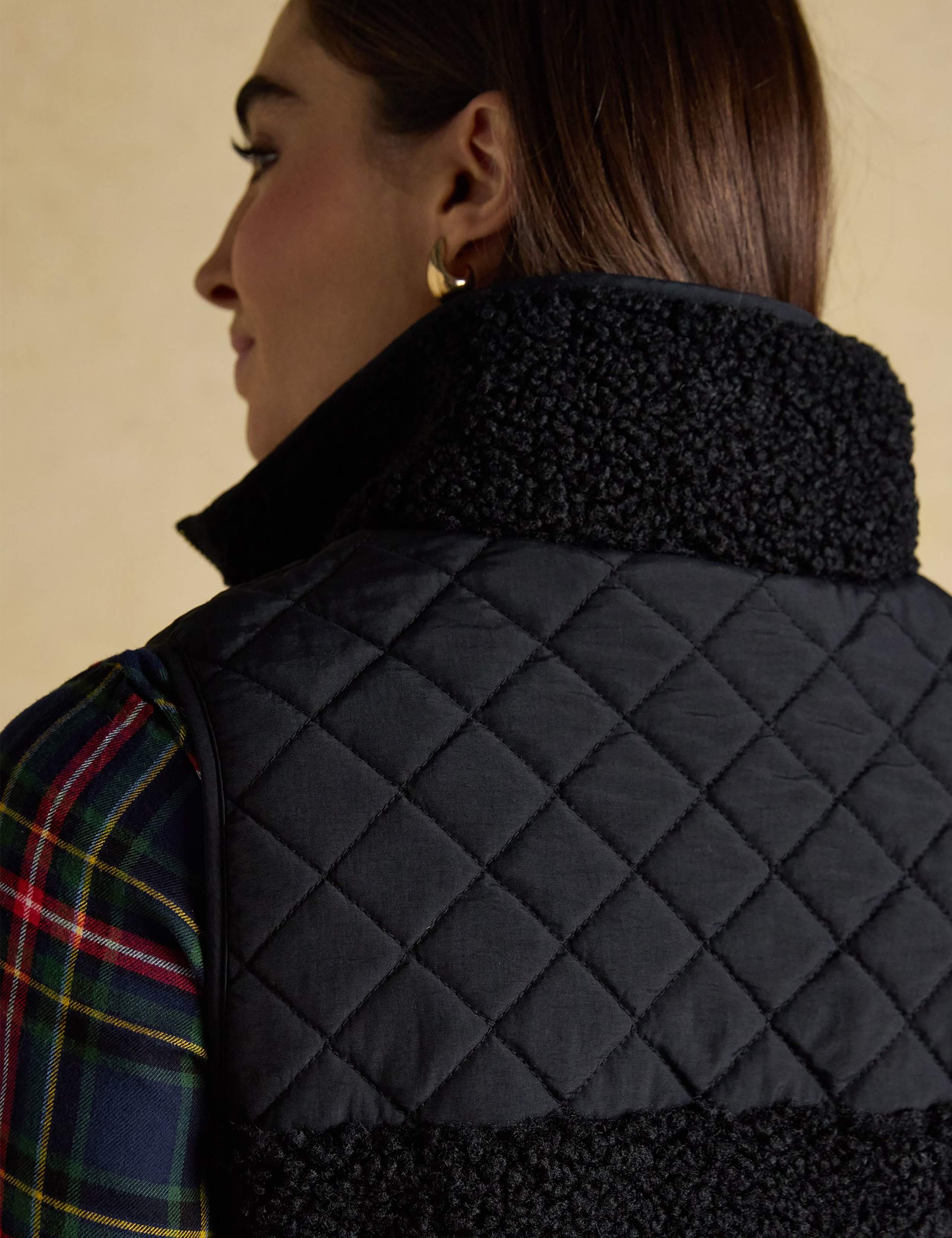 Fleece Funnel Neck Zip Up Gilet 9 of 9