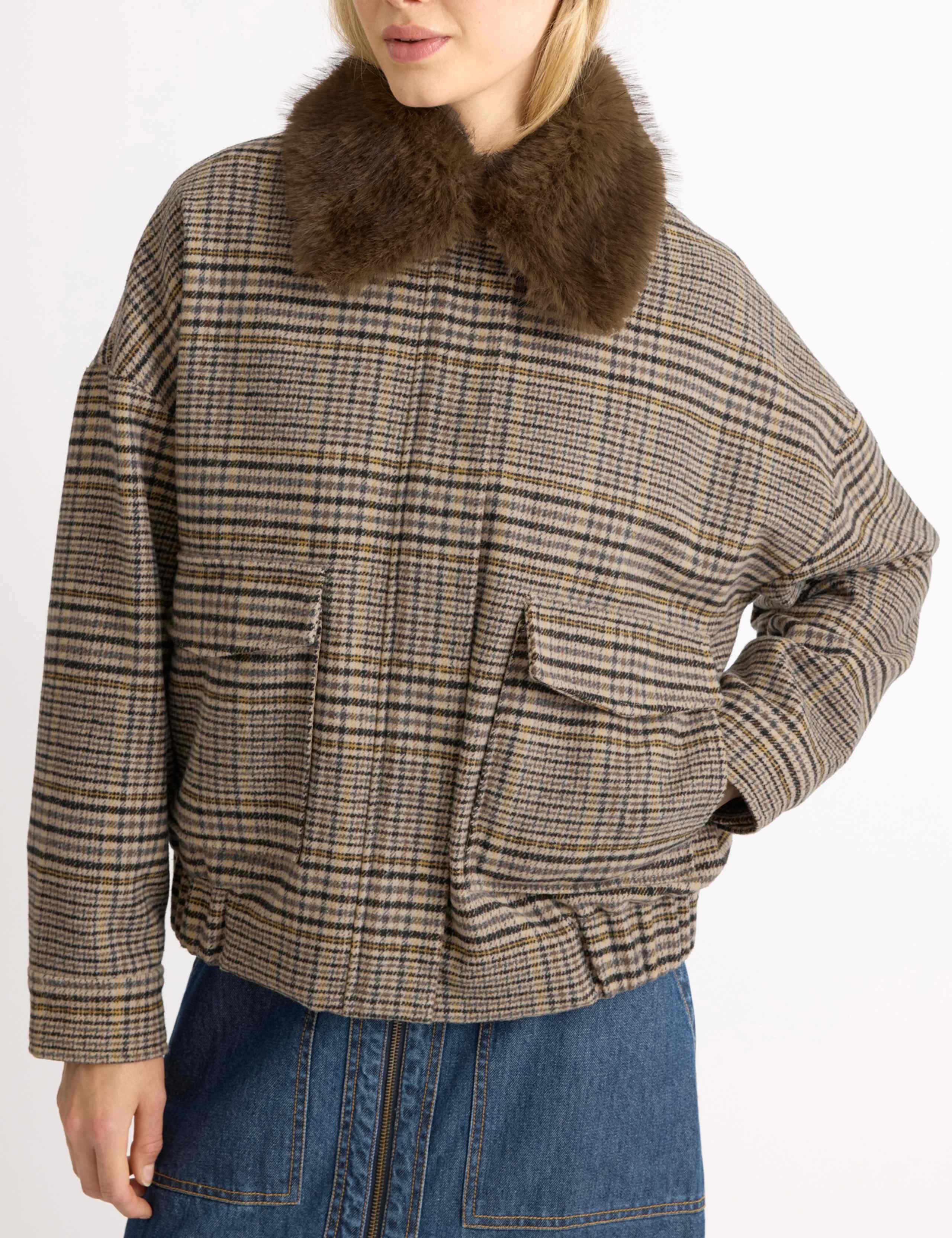 Checked Faux Fur Collar Jacket with Wool 4 of 6