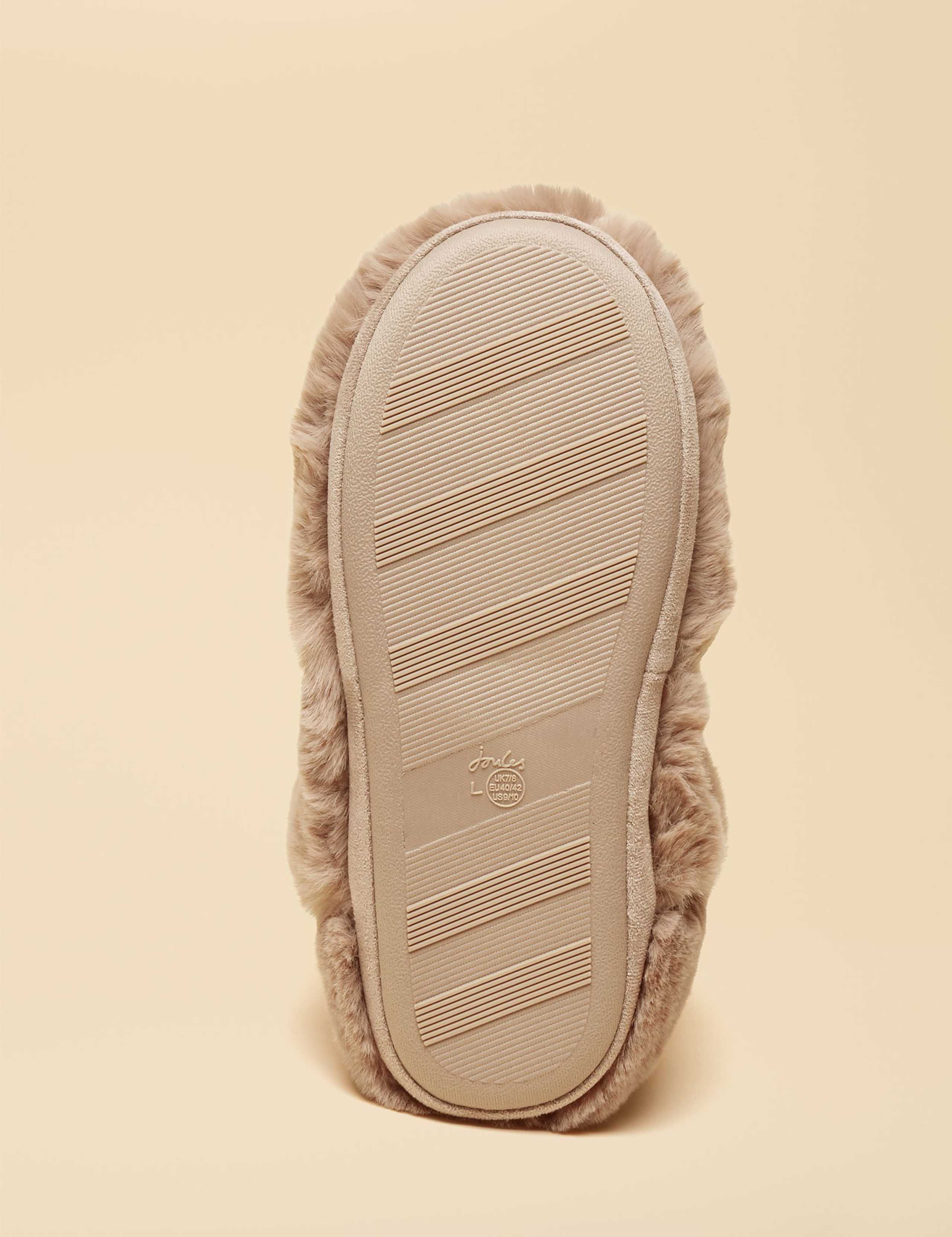 Slipper Boots 4 of 6