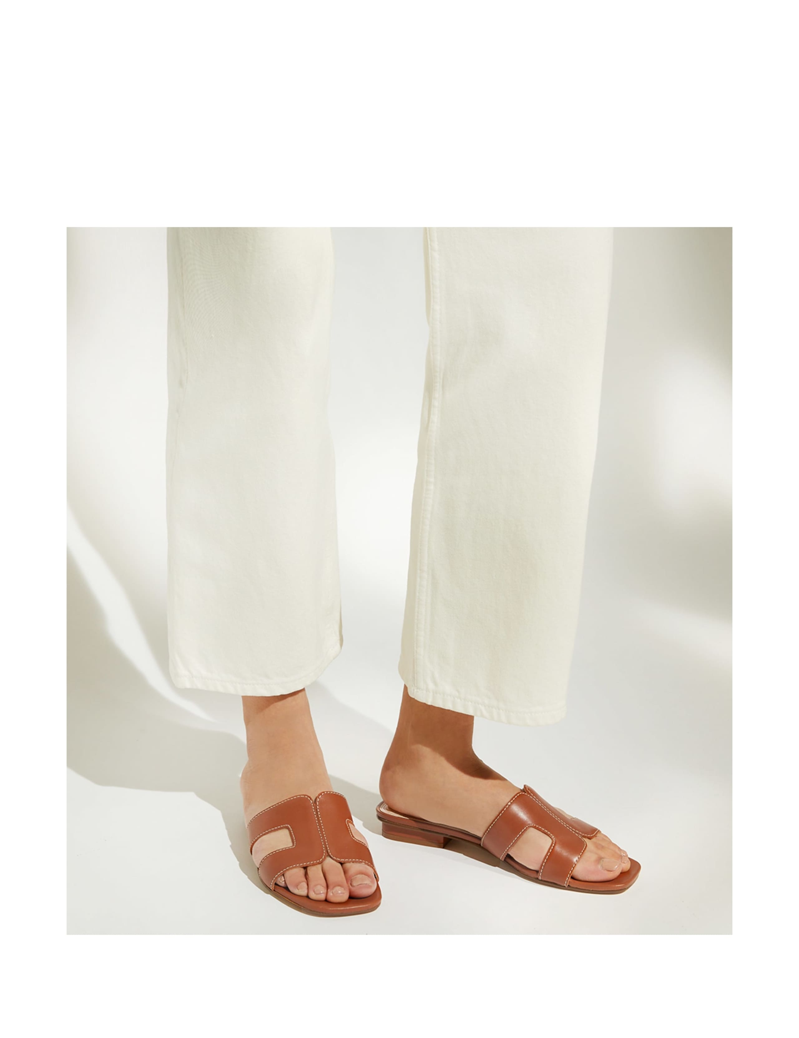 Wide Fit Leather Flat Sliders 3 of 6