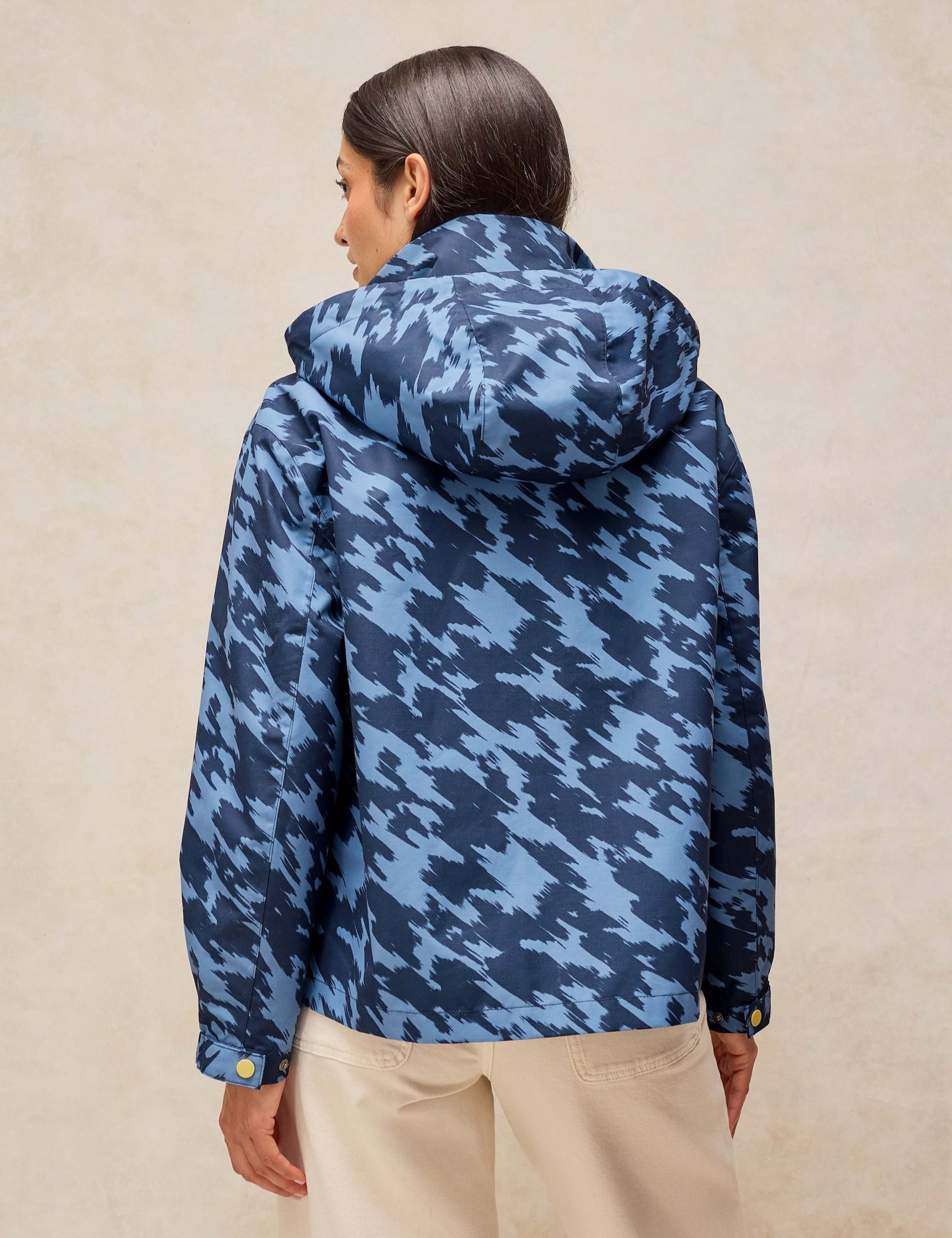 Waterproof Printed Padded Hooded Short Coat 4 of 6